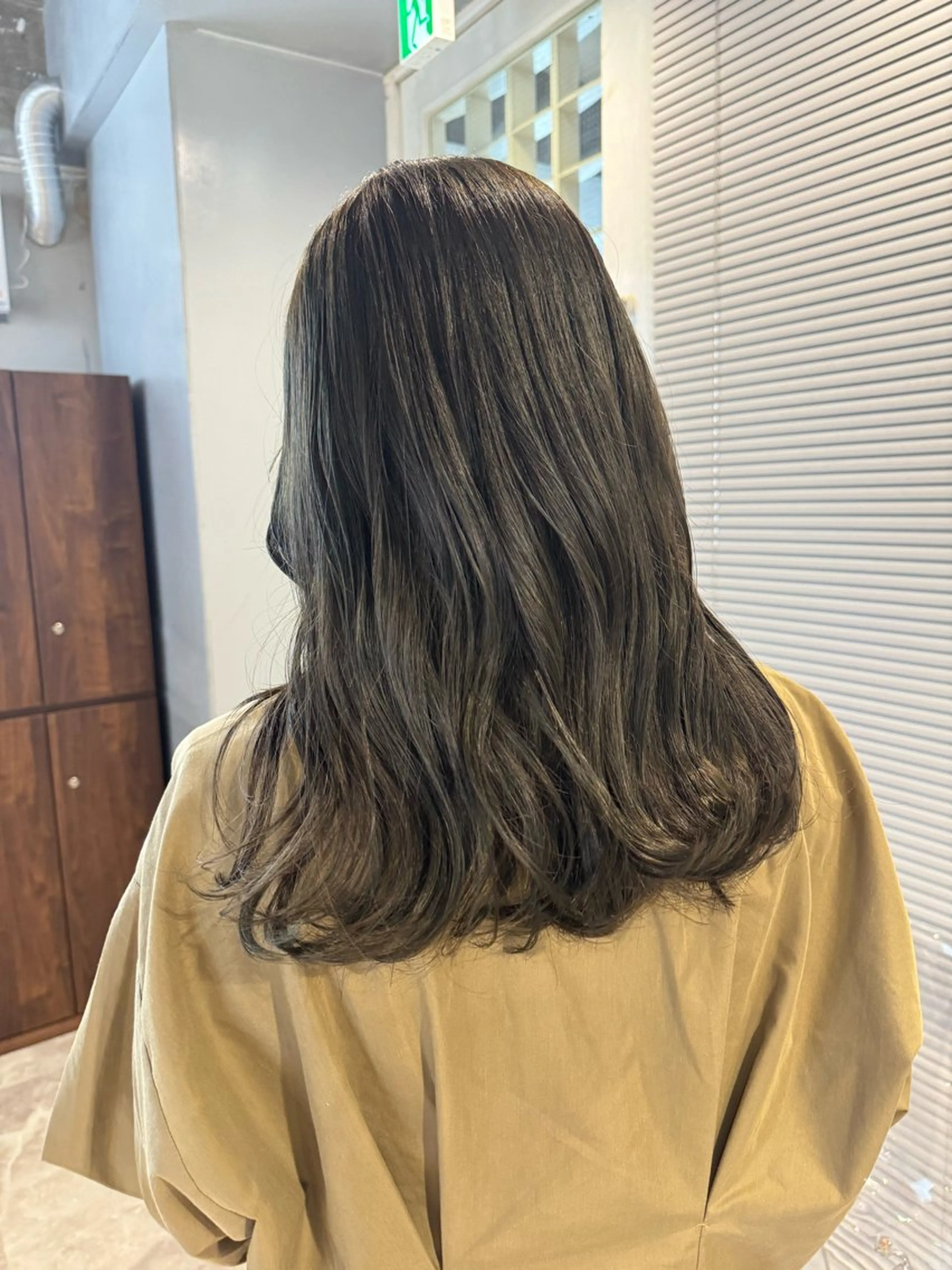 セミロング カット ヘアカラー 画 kirikaのヘアスタイル