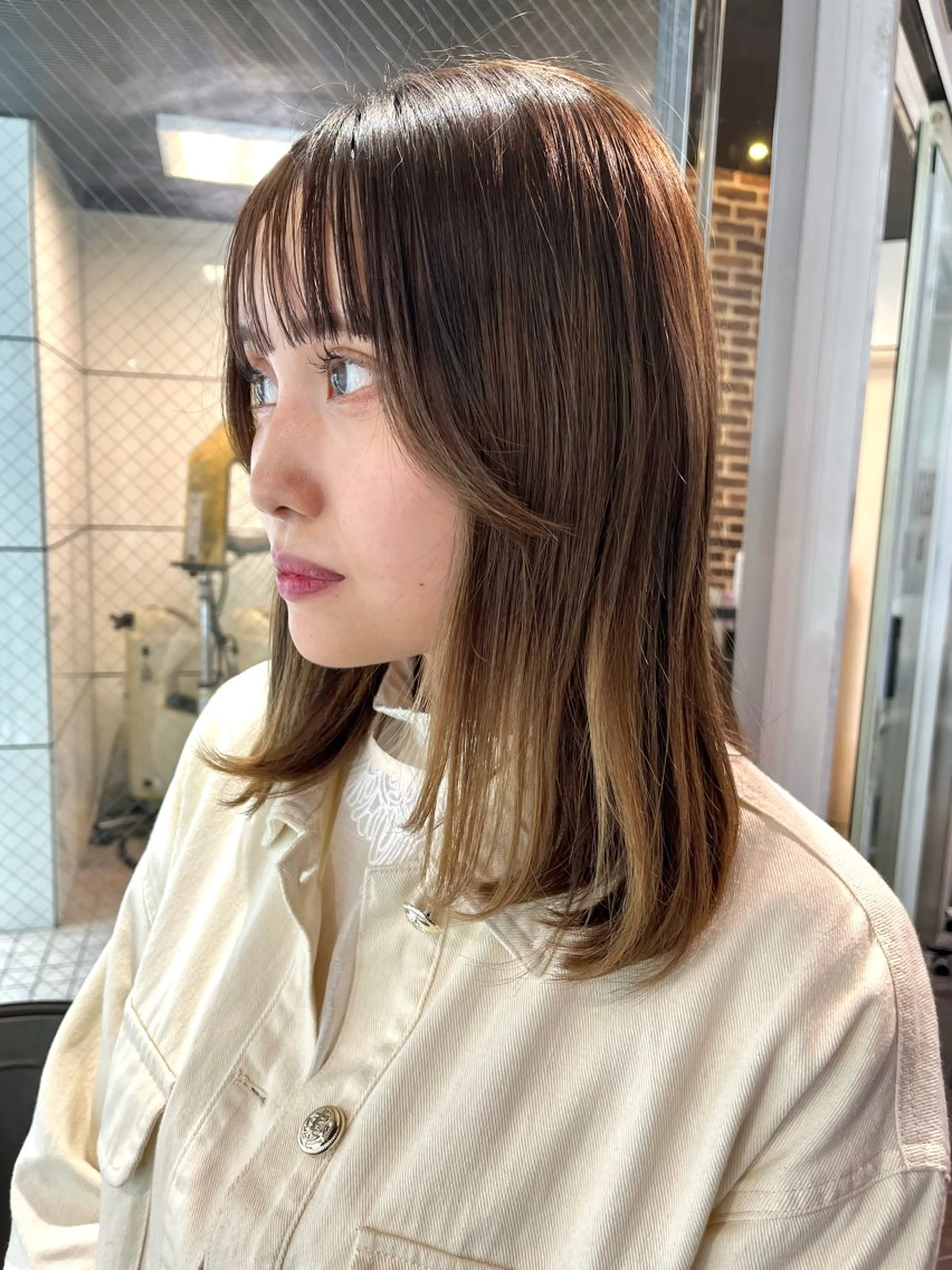 ミディアム ボブ 顔周りカット 髪質改善 カット トリートメント 透明感カラー こだわりカットあさみのヘアスタイル