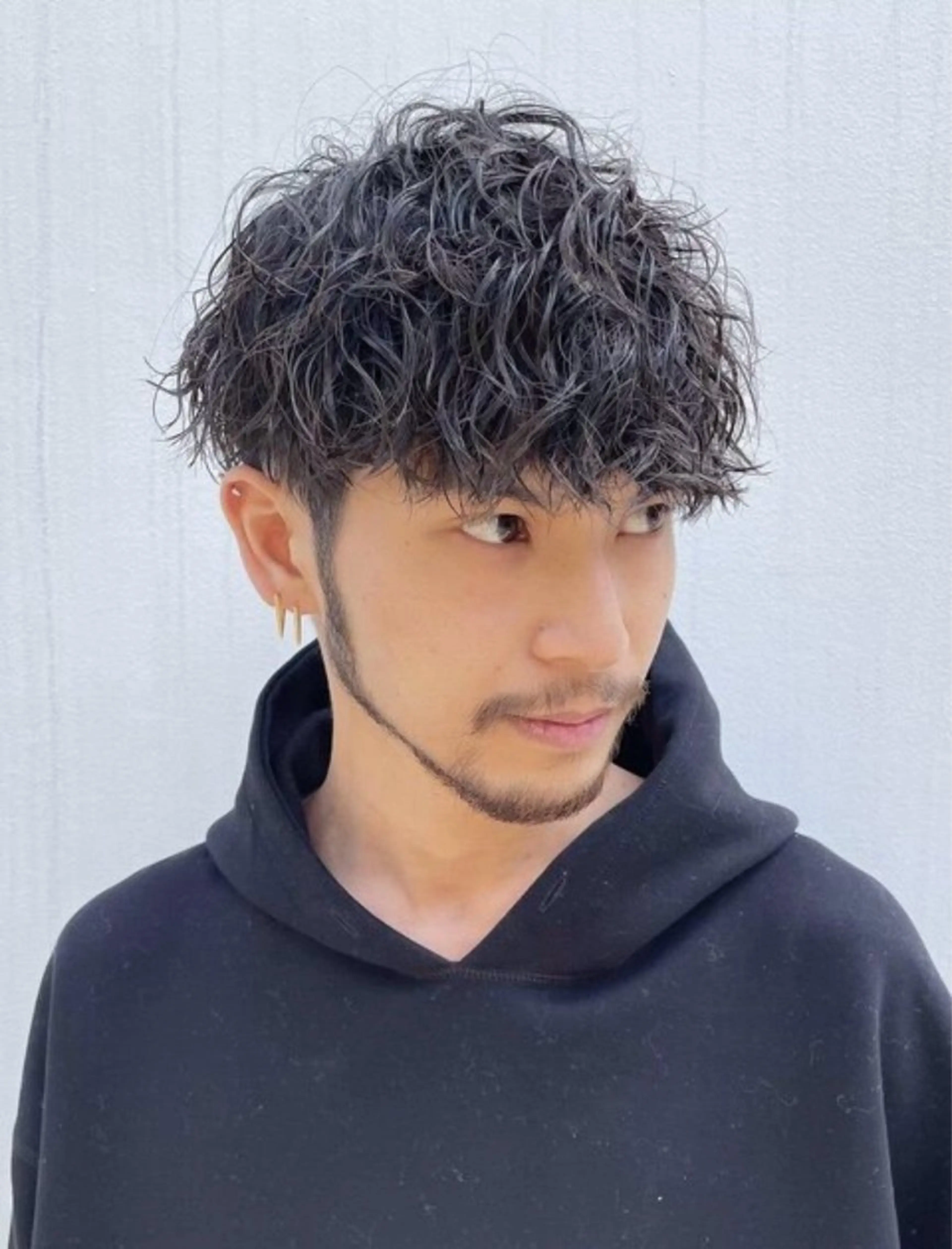 パーマ メンズ メンズパーマ ツイストスパイラルパーマ スパイラルパーマ カット パーマ ゆうと｜波巻き職人 🌊🌀のヘアスタイル