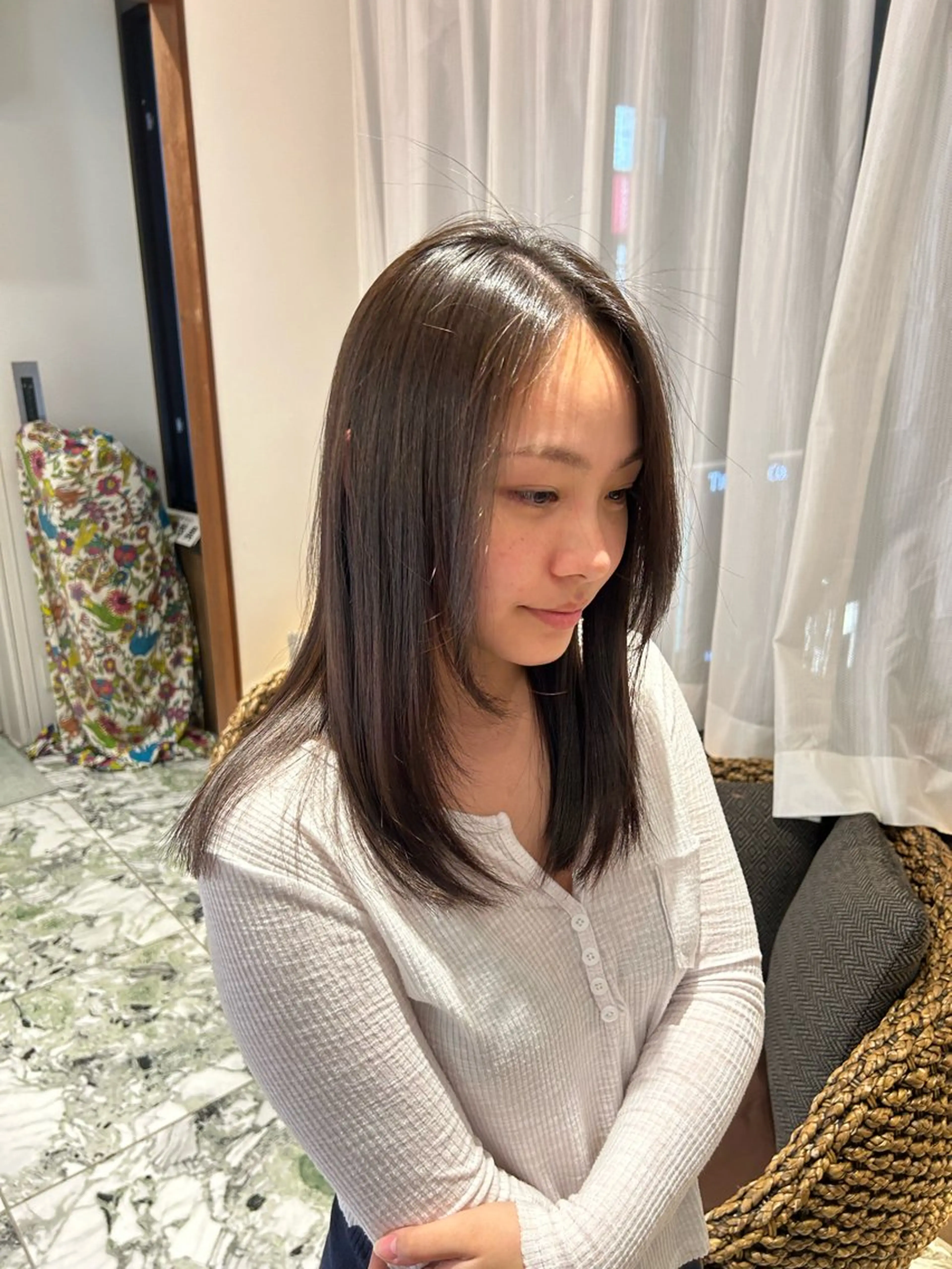 セミロング あやこ🌷 /新宿美容室のヘアスタイル