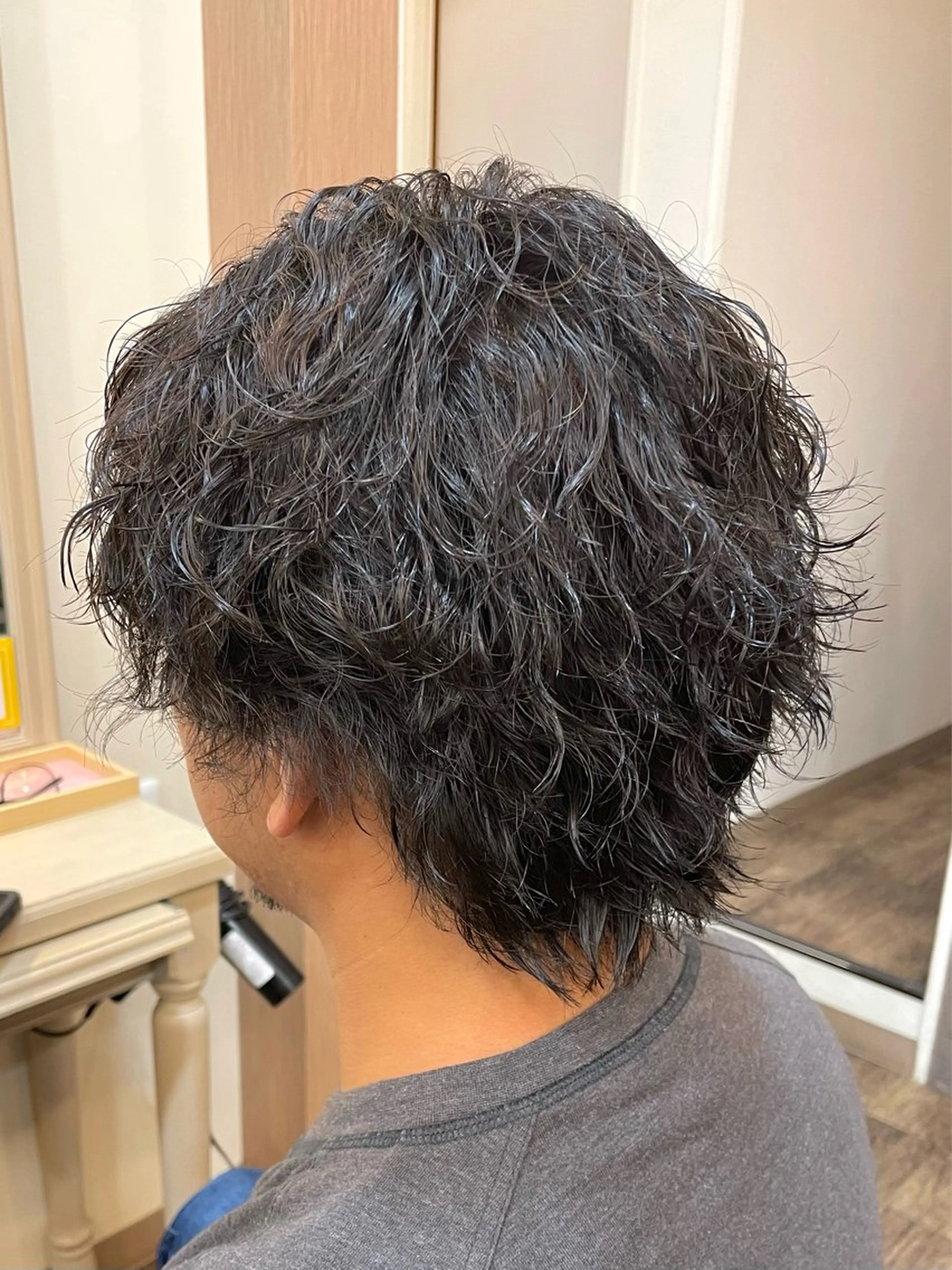 ショート パーマ メンズ カット パーマ メンズパーマ🌀/ 中村郁未のヘアスタイル