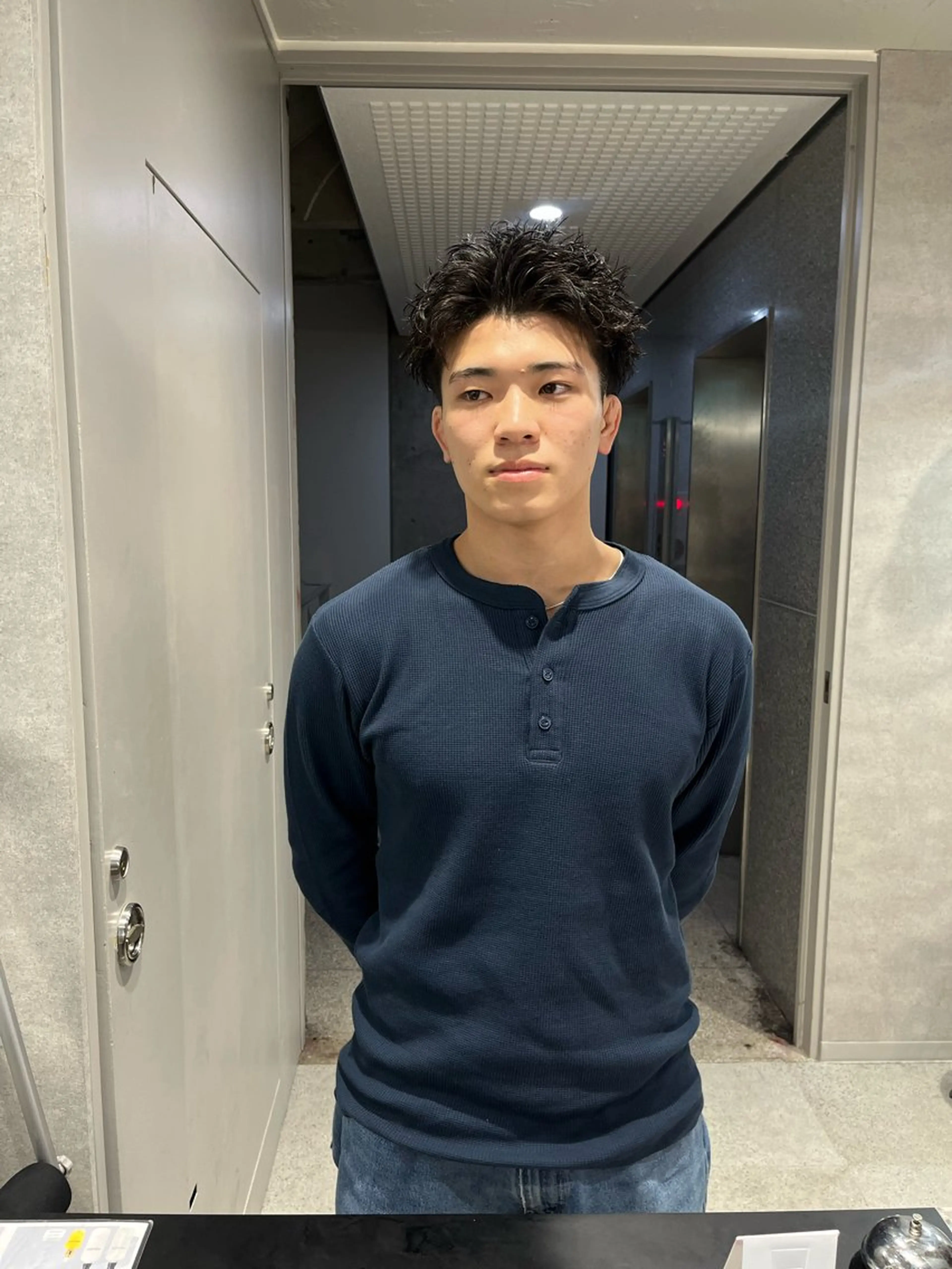 ショート カラー パーマ メンズ フェードカット メンズパーマ 刈り上げ カット パーマ 🔥スパイキー 特化🔥菊水皐暉🔥のヘアスタイル