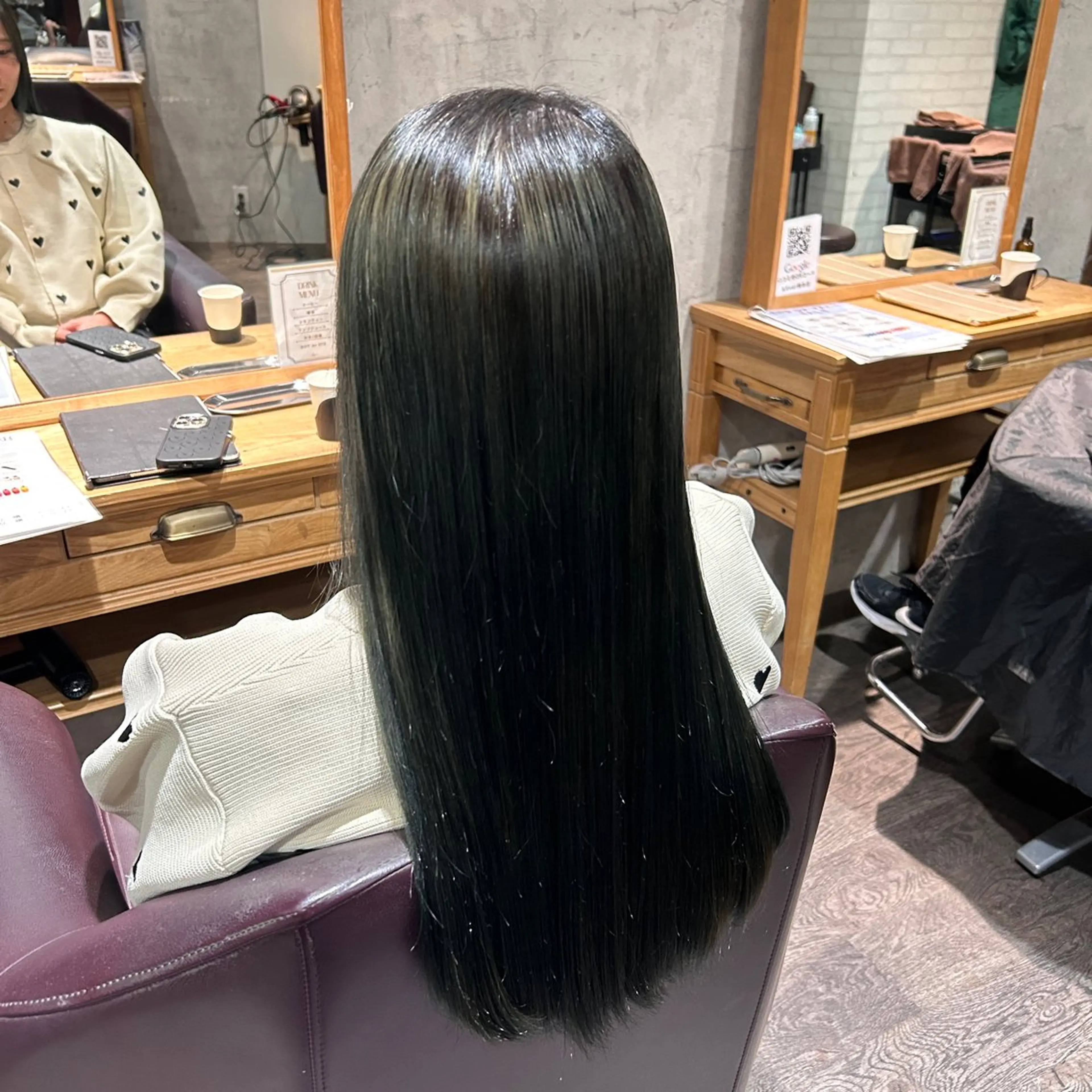 セミロング カラー カット ヘアカラー ハイトーン🇰🇷 19歳美容師アリルのヘアスタイル