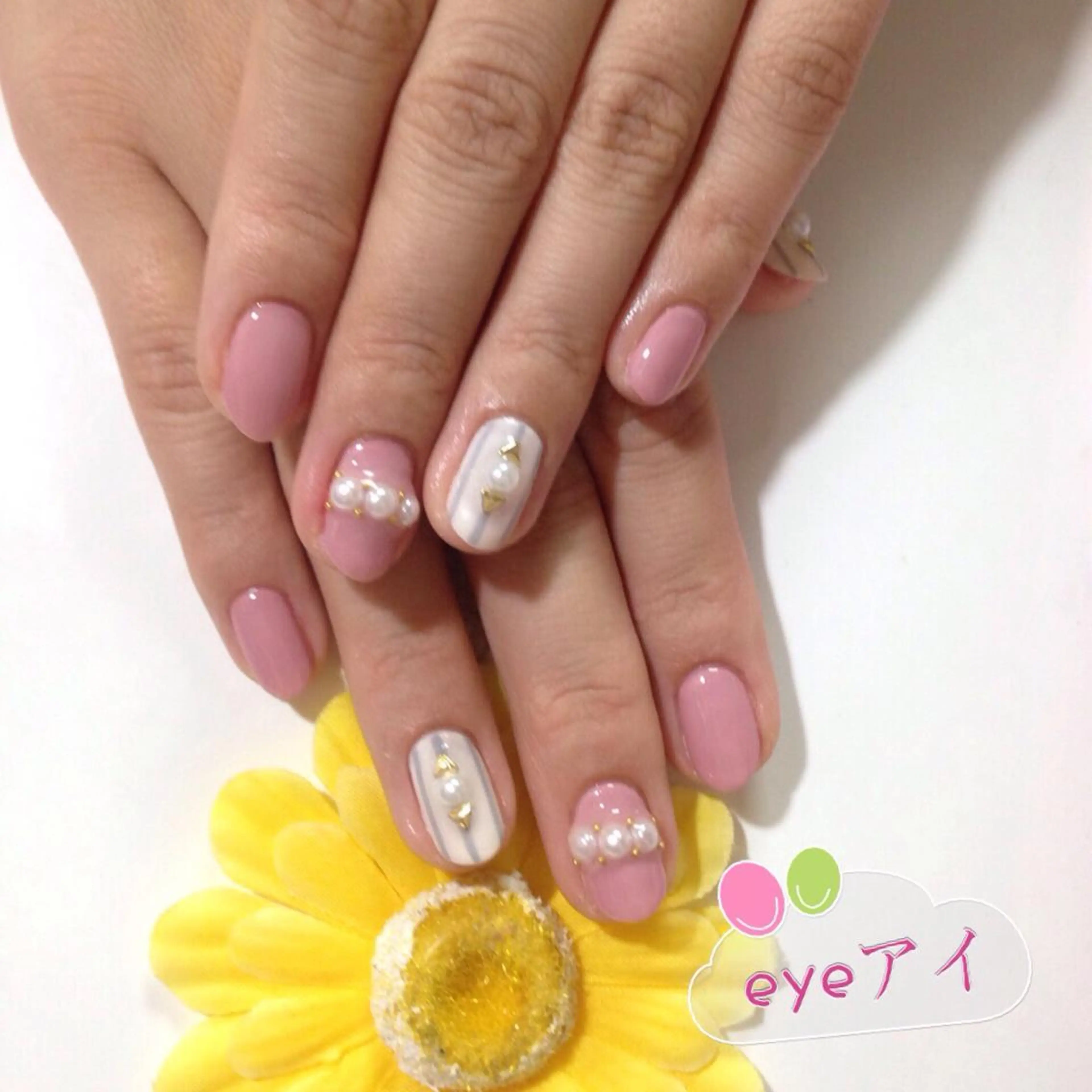 ネイル ハンドネイル Eye アイのネイルデザイン