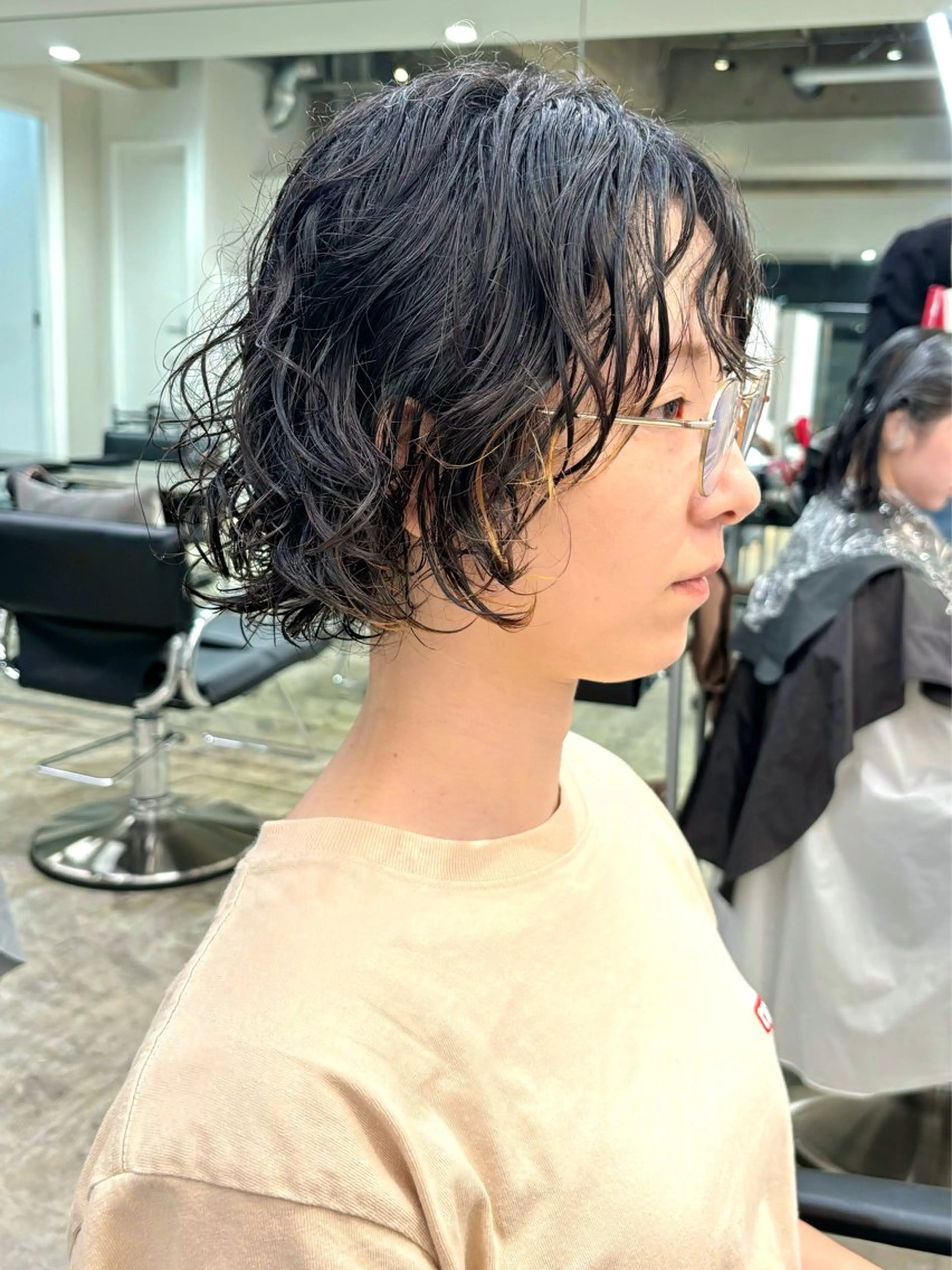 ショート カット パーマ 会田 渡夢のヘアスタイル