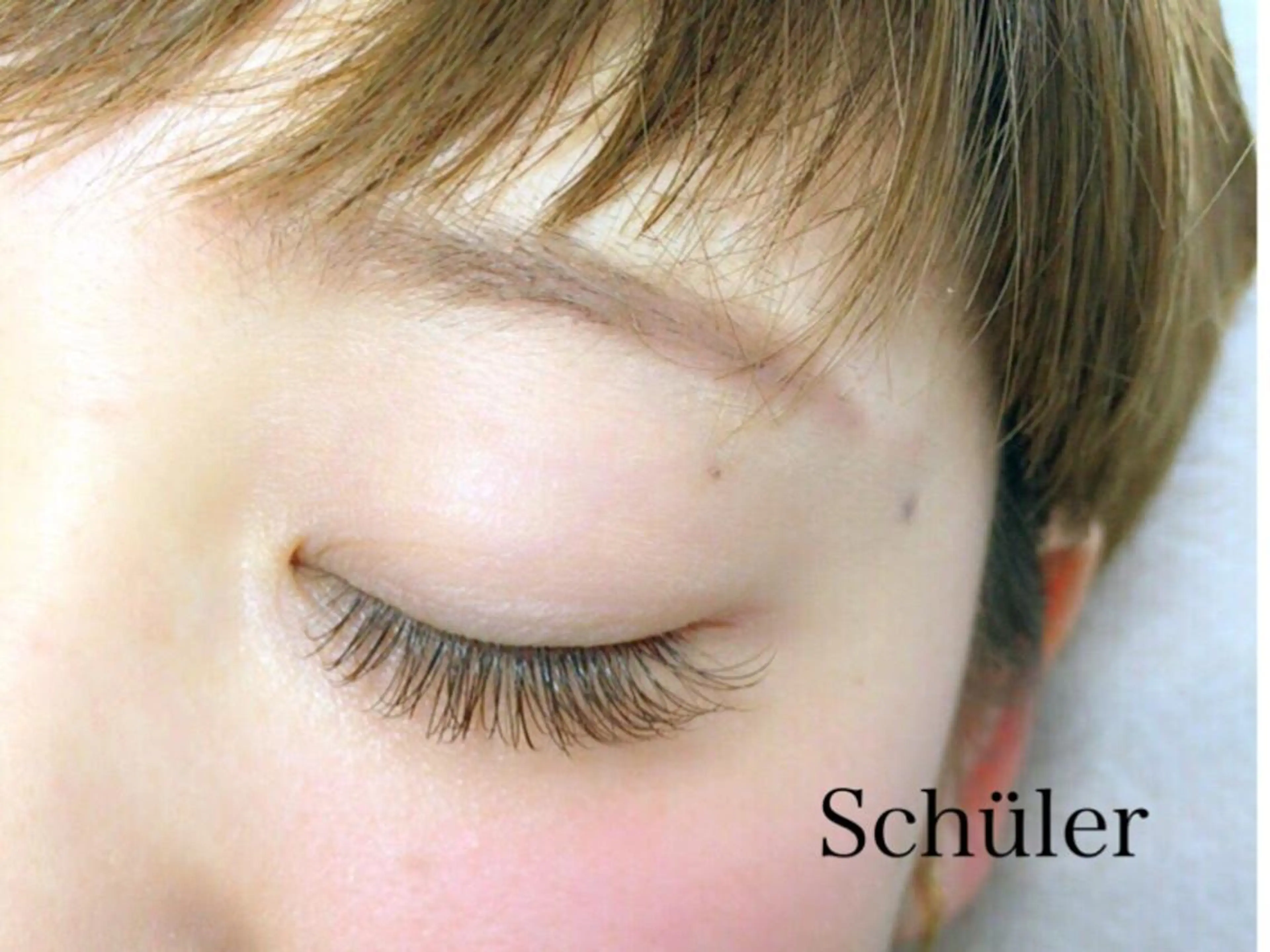 マツエク・マツパ マツエク Schüler所属・Schüler 心斎橋のマツエク・マツパデザイン