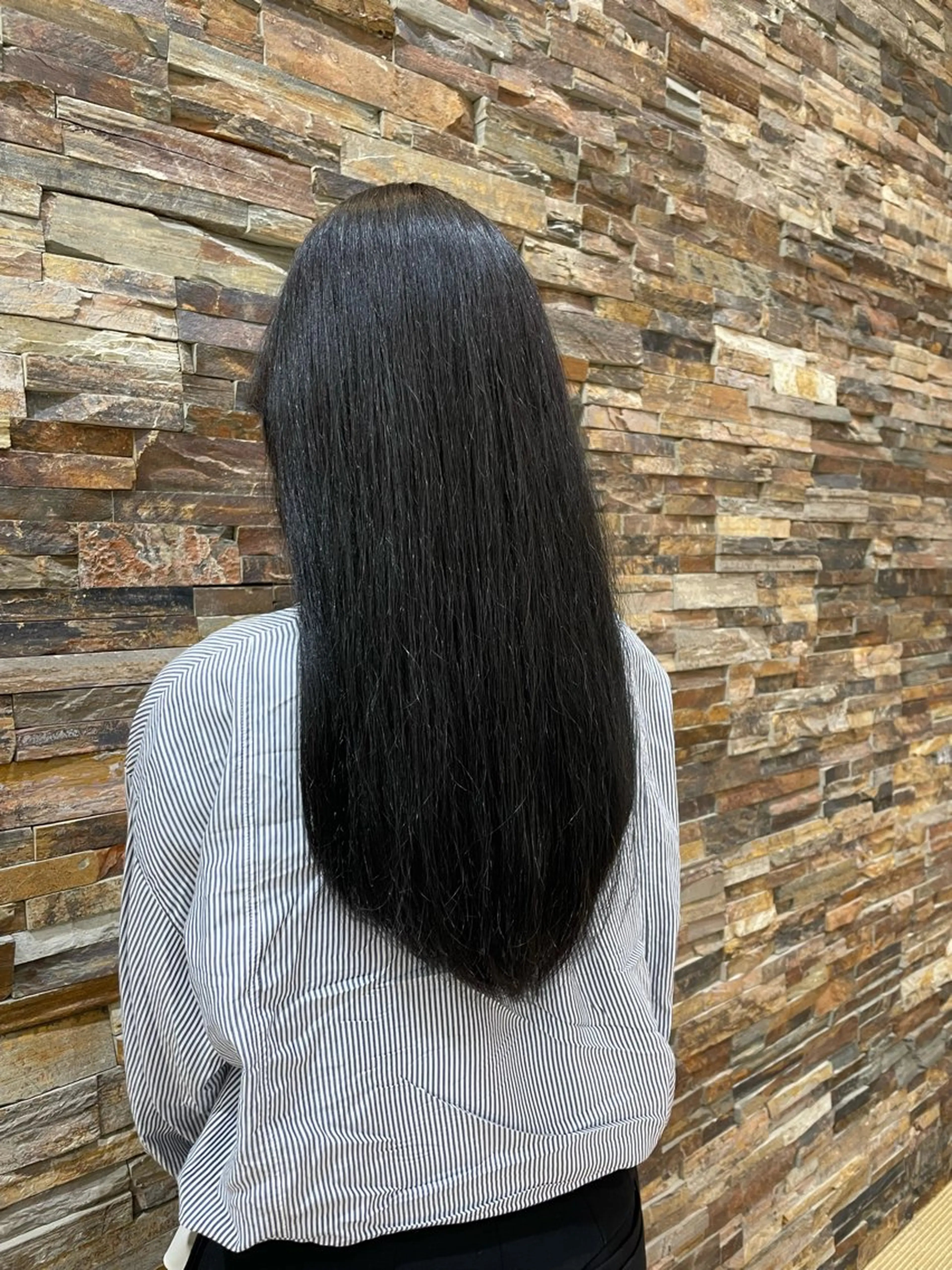 ロング 岩尾 瑛斗のヘアスタイル