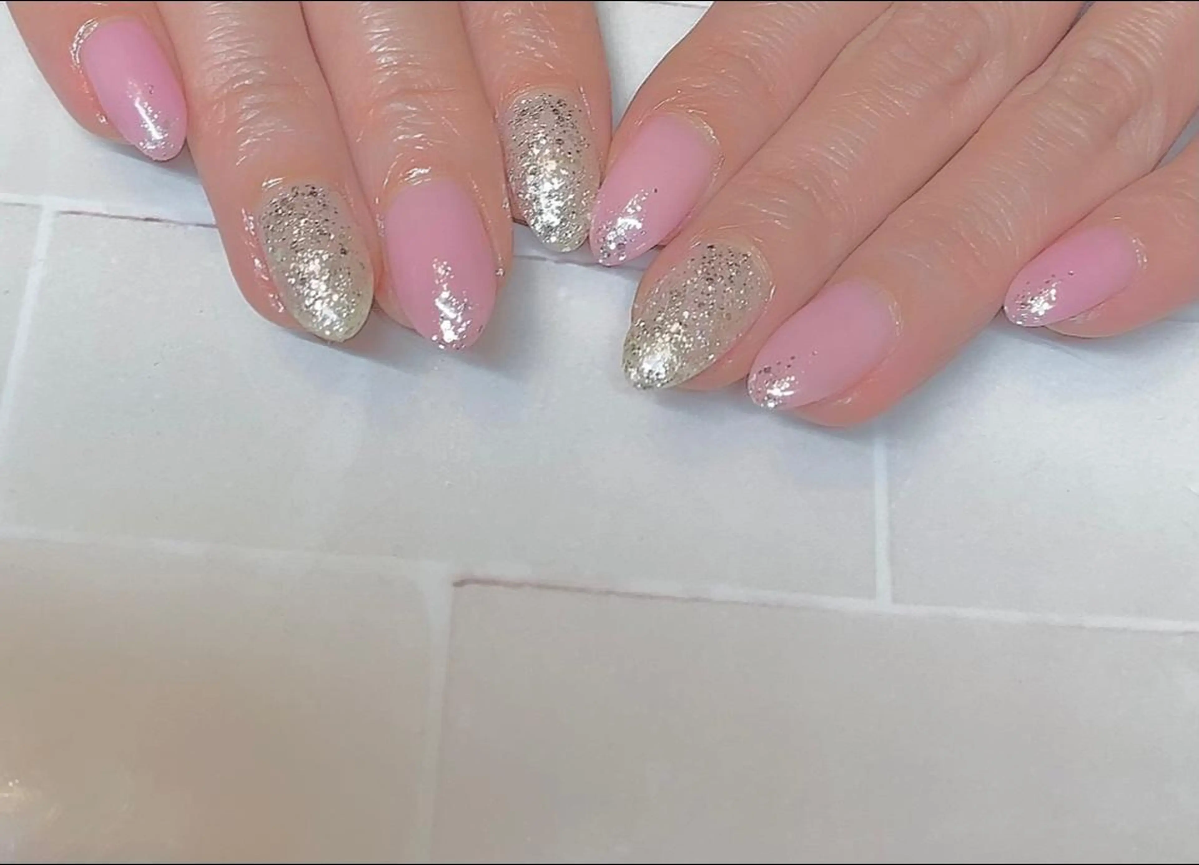 ネイル ラメ(グリッター) ピンク feliceto_nail所属・Honokaホノカ nailのエステ・リラクイメージ