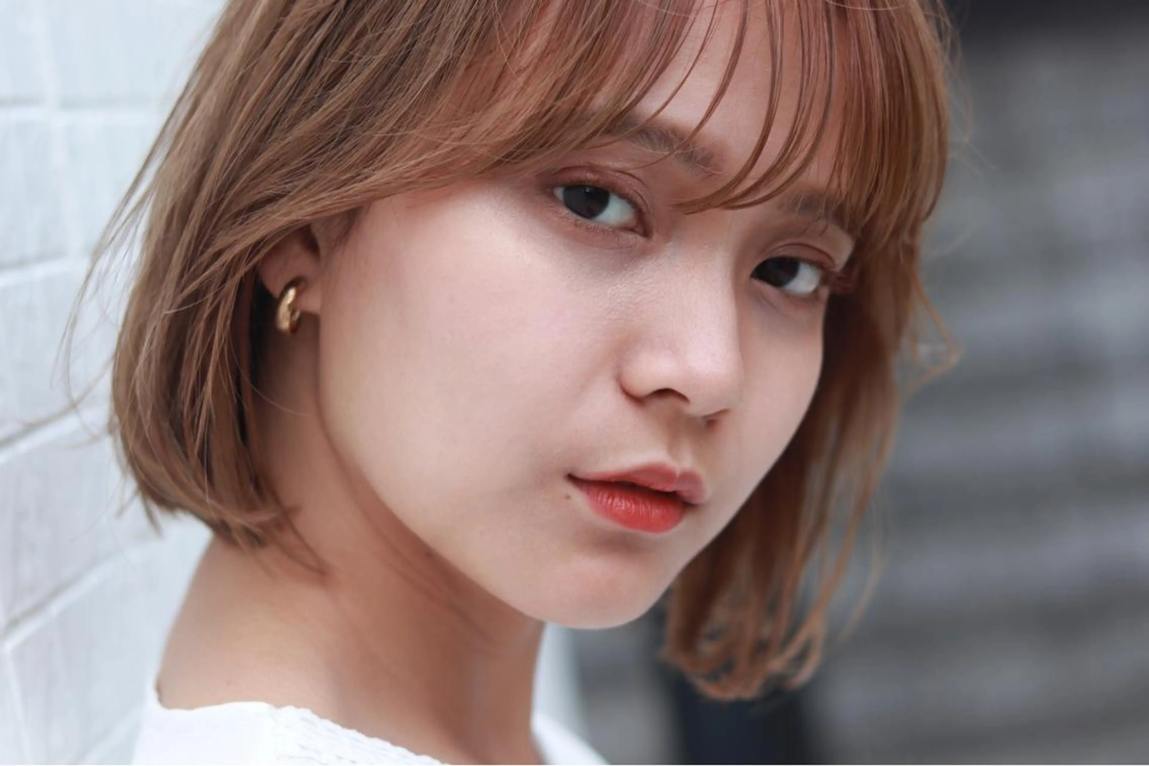 ミディアム カラー THE DAY所属・AKI HASHIMOTOのヘアスタイル