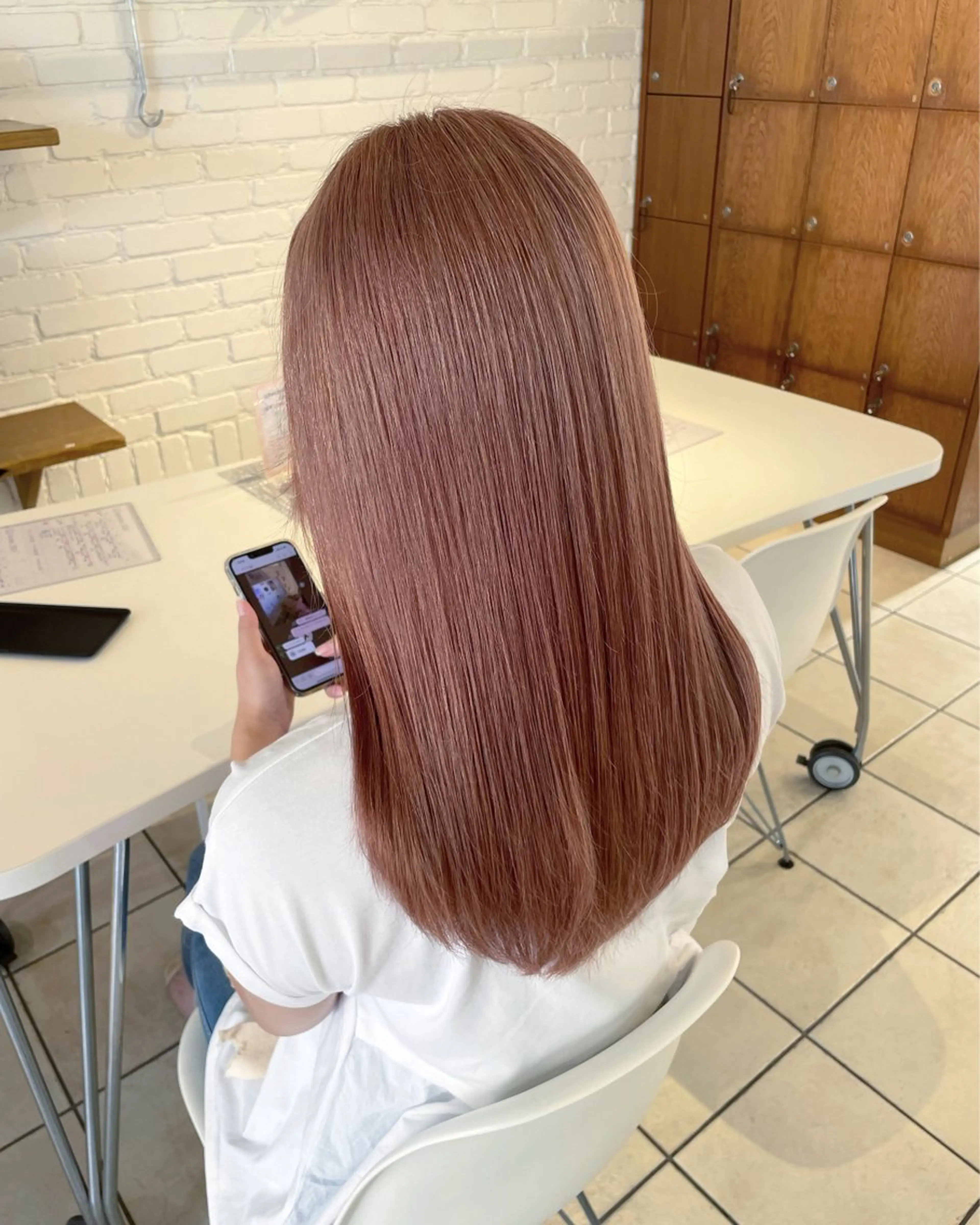 ロング カラー ベージュカラー ピンクカラー ピンクベージュ 木實 瑶華のヘアスタイル