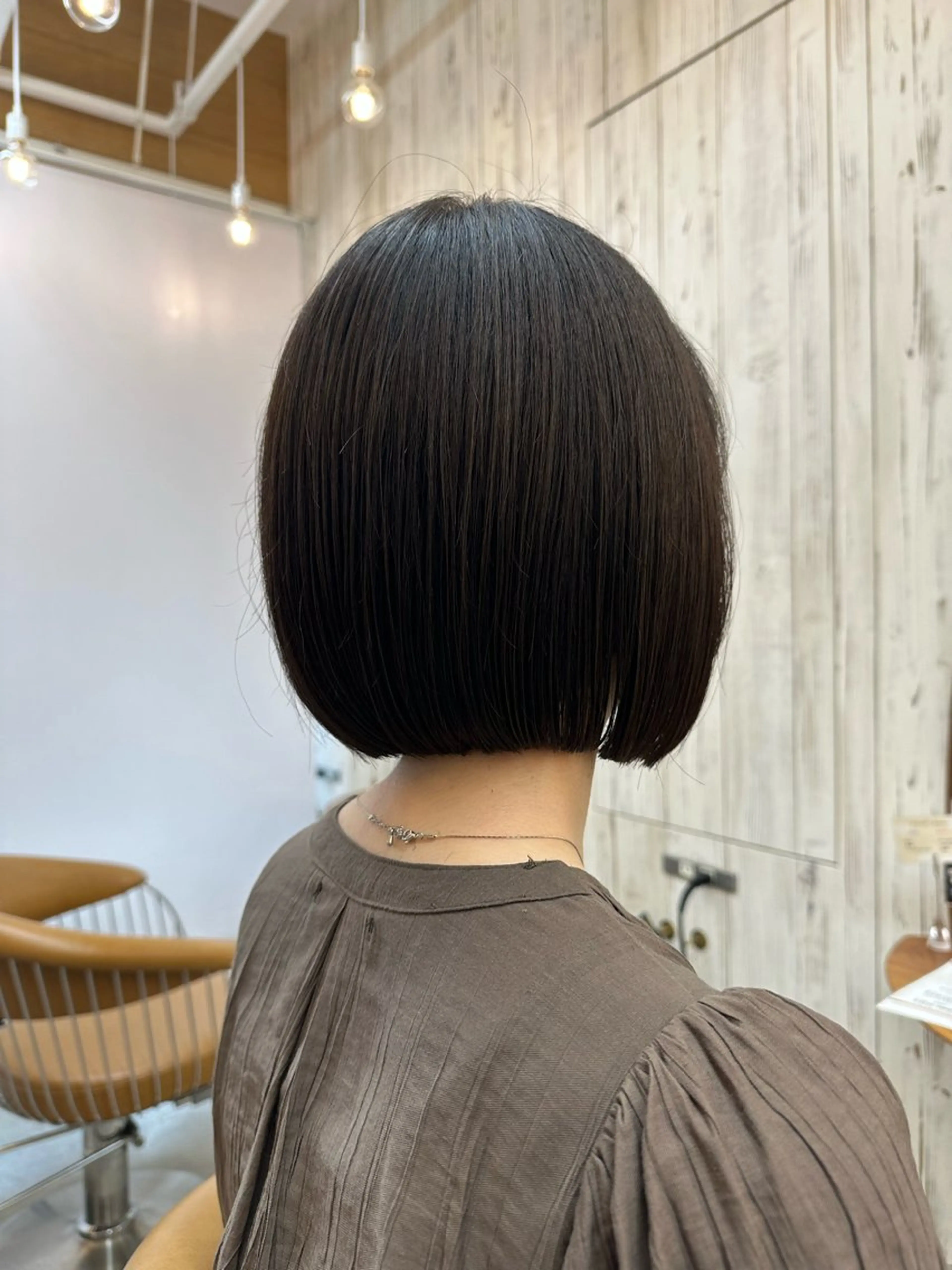 ショート カラー ボブ カット ヘアカラー トリートメント 縮毛矯正💎似合わせ ショート‼️/ともきのヘアスタイル