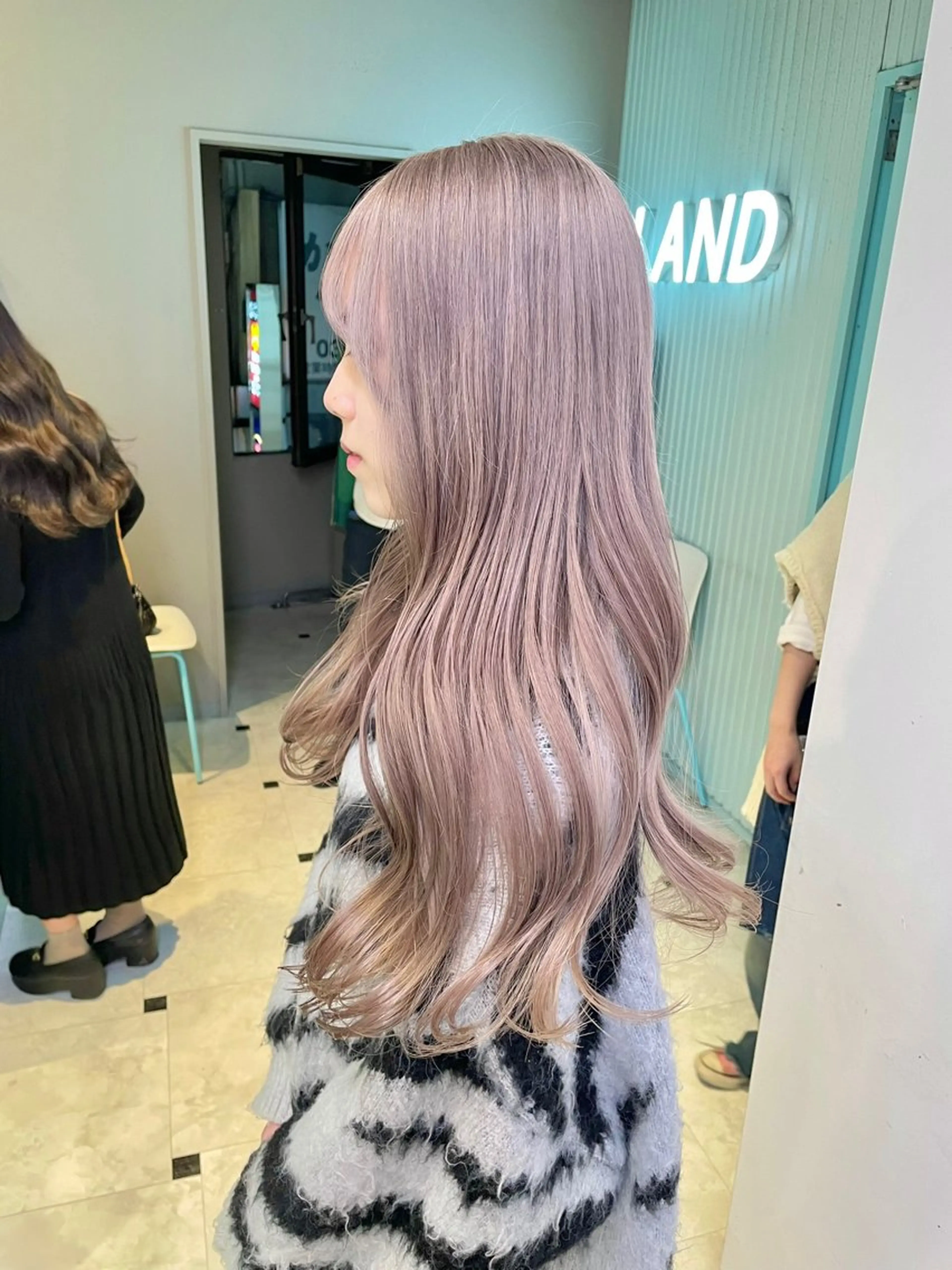 ロング カラー ヘアカラー トリートメント 大人っぽ韓国🤍ブリ ーチ/mitsukiのヘアスタイル