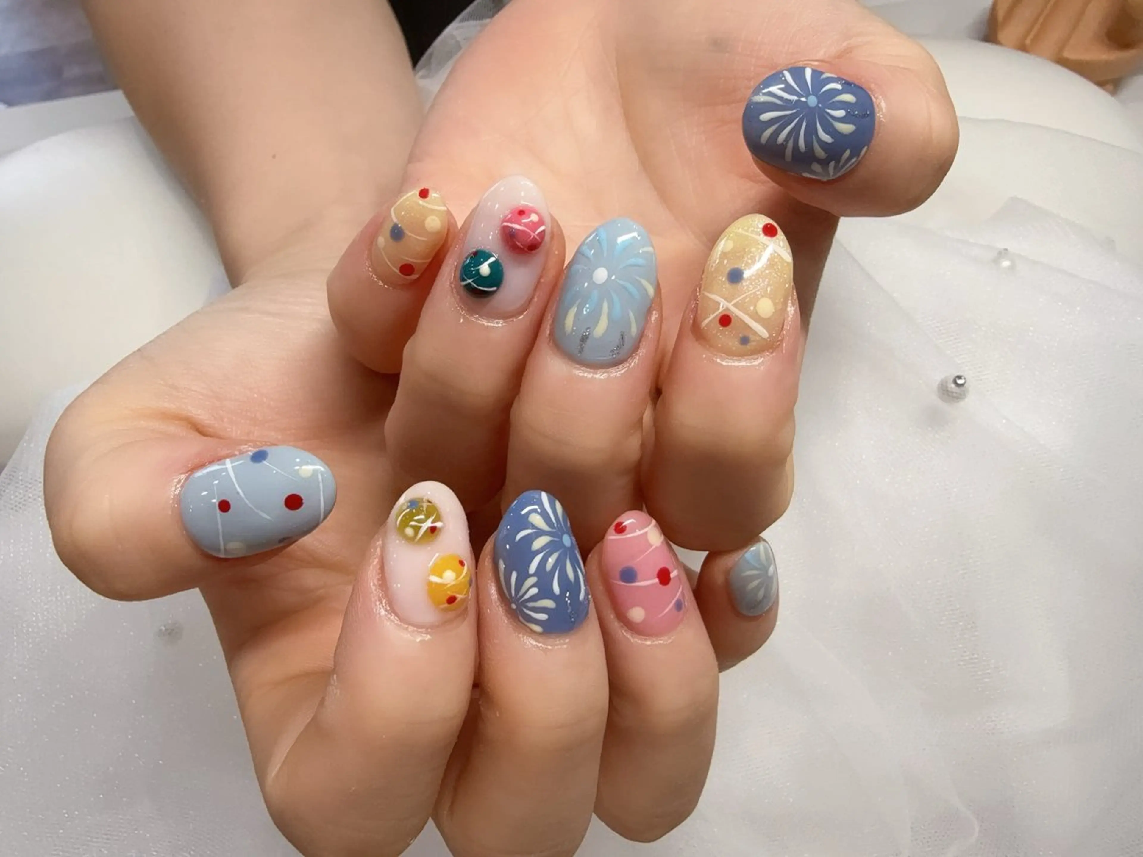 ネイル ハンドネイル Fairyフェアリーネイルサロン所属・シズ セキのネイルデザイン