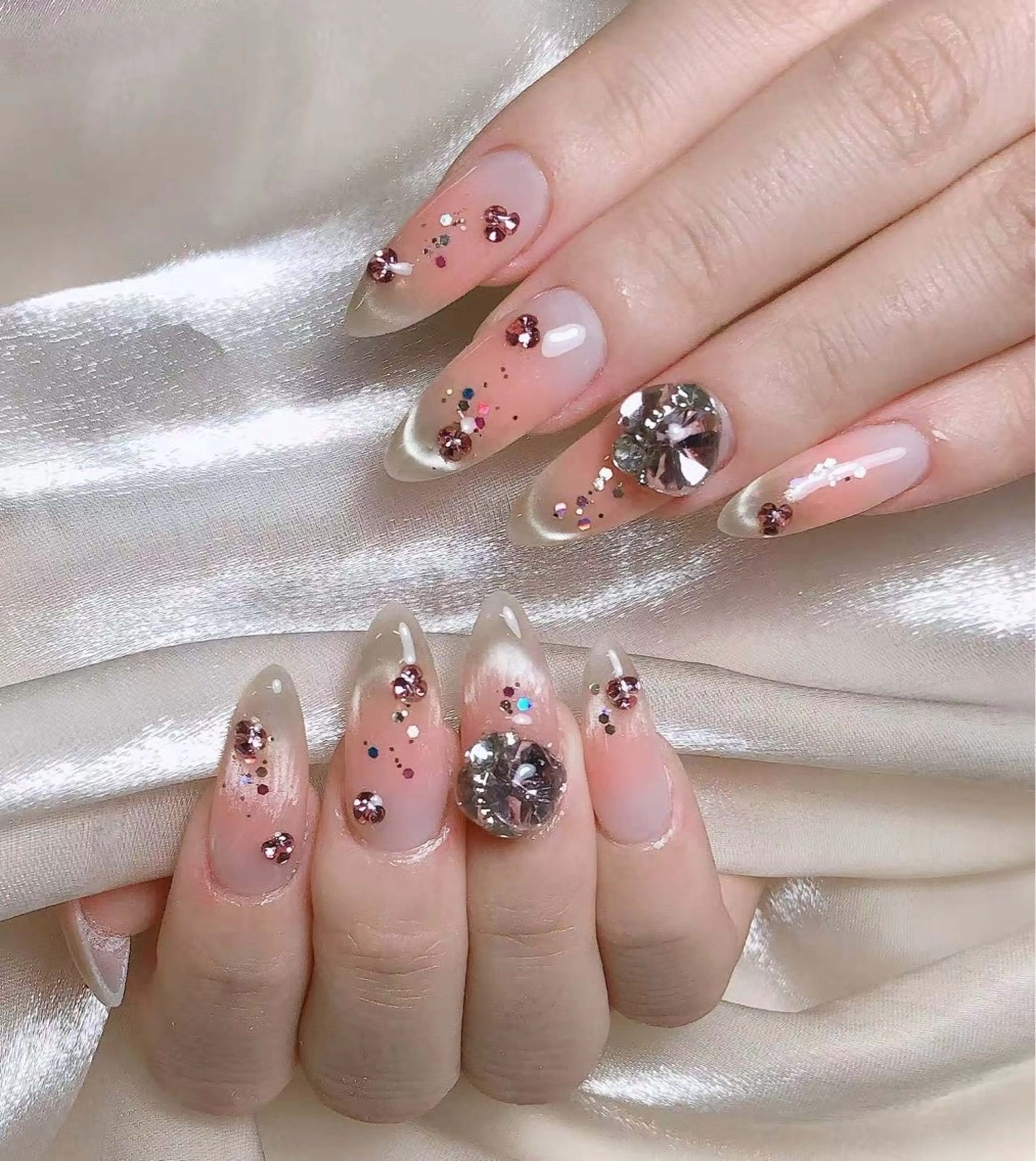 ネイル ルラワンネイル エンのネイルデザイン