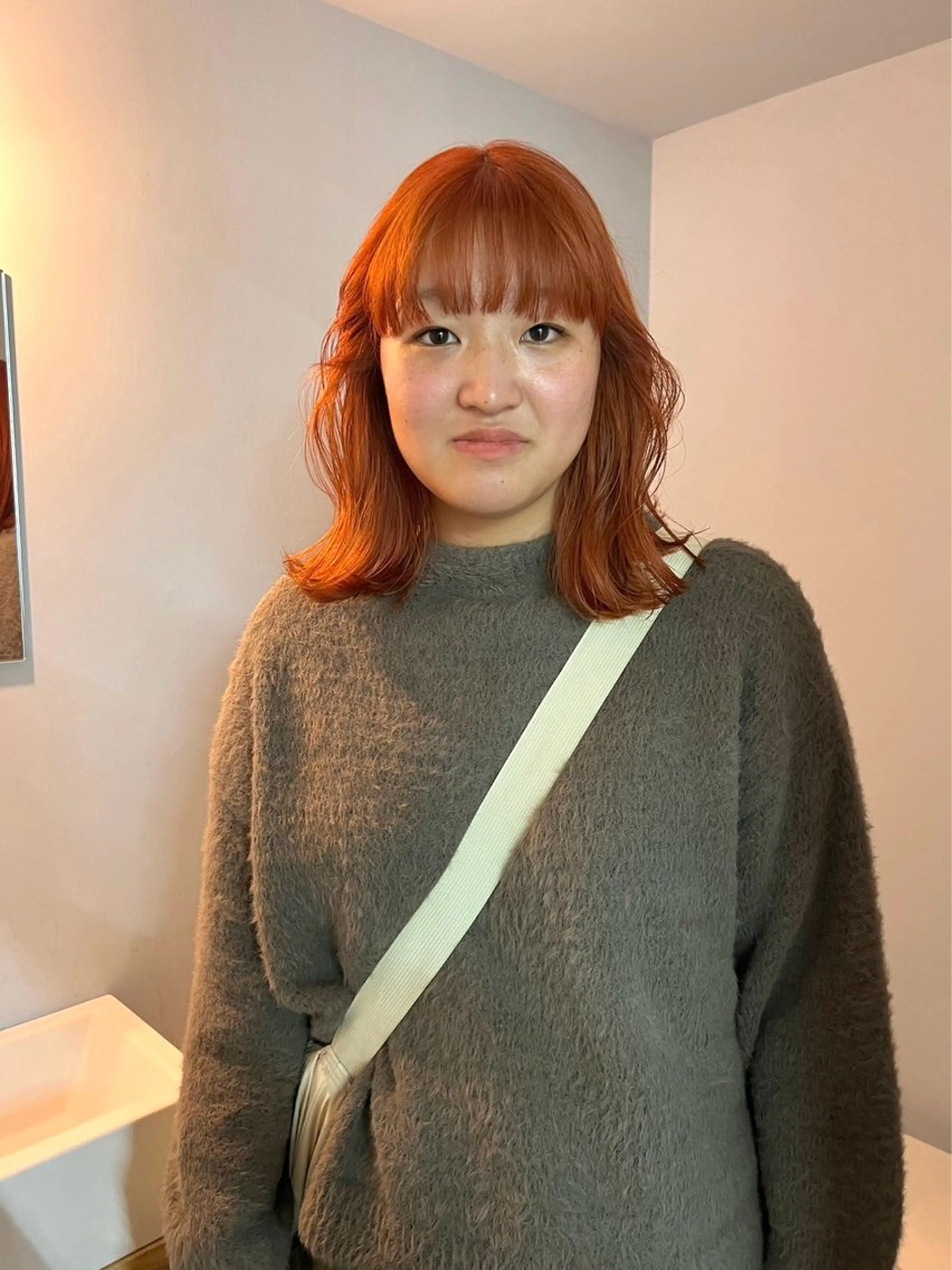 ミディアム カラー ヘアカラー トリートメント カットモデル/ ハイトーン/ゆうあのヘアスタイル