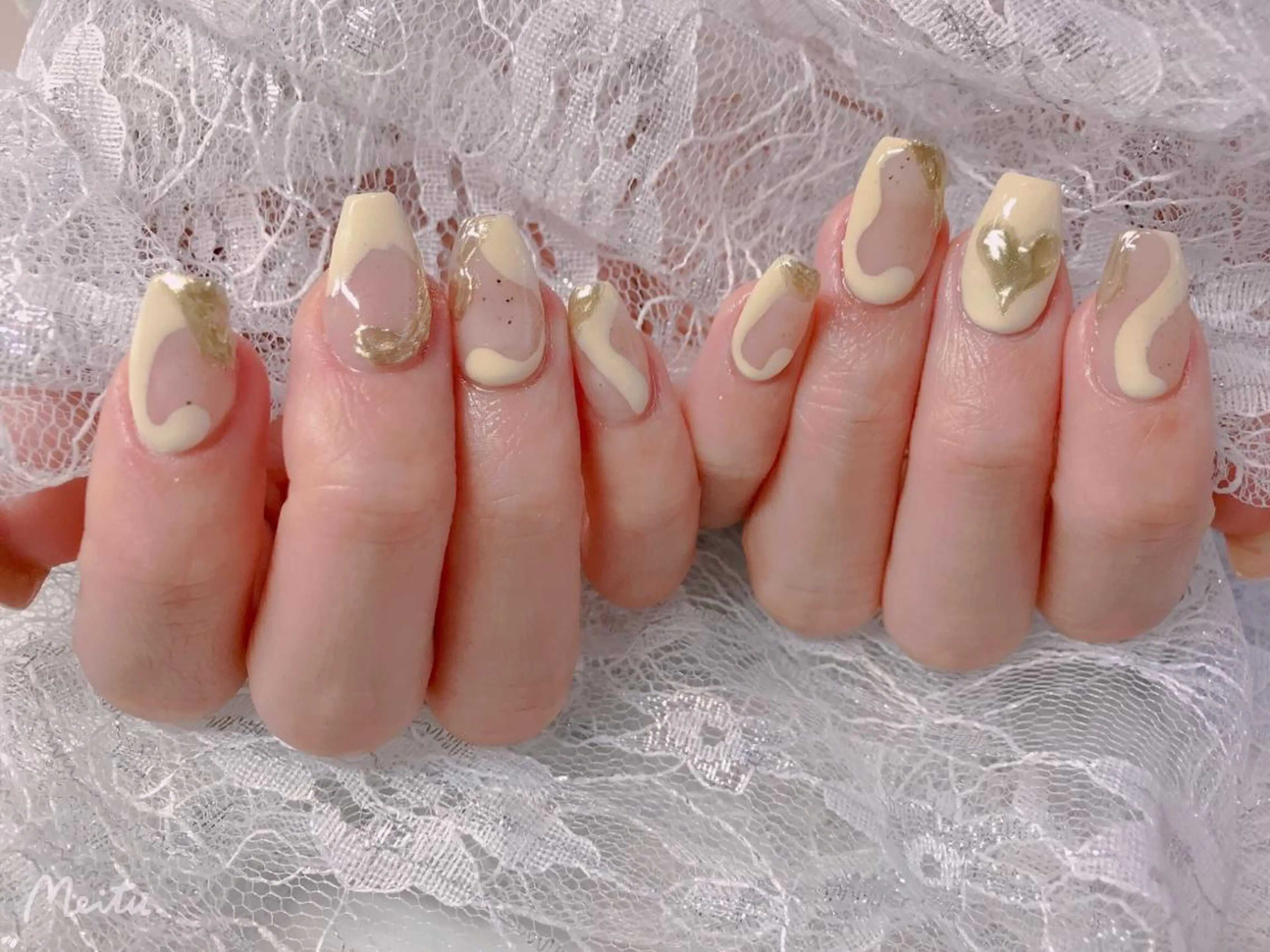 ネイル アートネイル 長さ出し ネイルチップ 大塚眉毛|ハンドケア |肌管理の眉毛・アイブロウイメージ