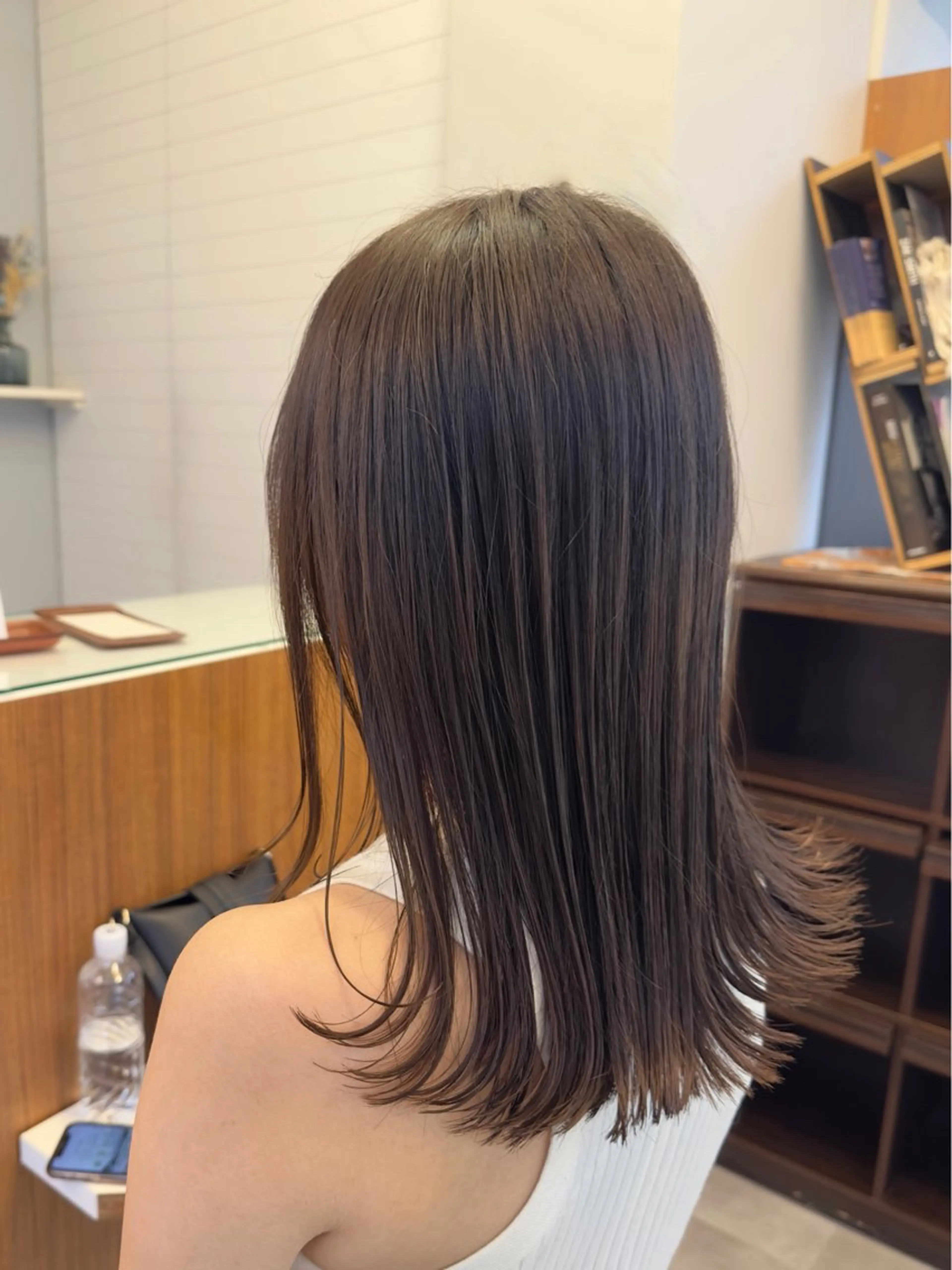 ミディアム カラー 切りっぱなしボブ バレイヤージュ ベージュカラー ブリーチ ブルーカラー 髪質改善/縮毛矯正 ボブ/Ryuseiのヘアスタイル