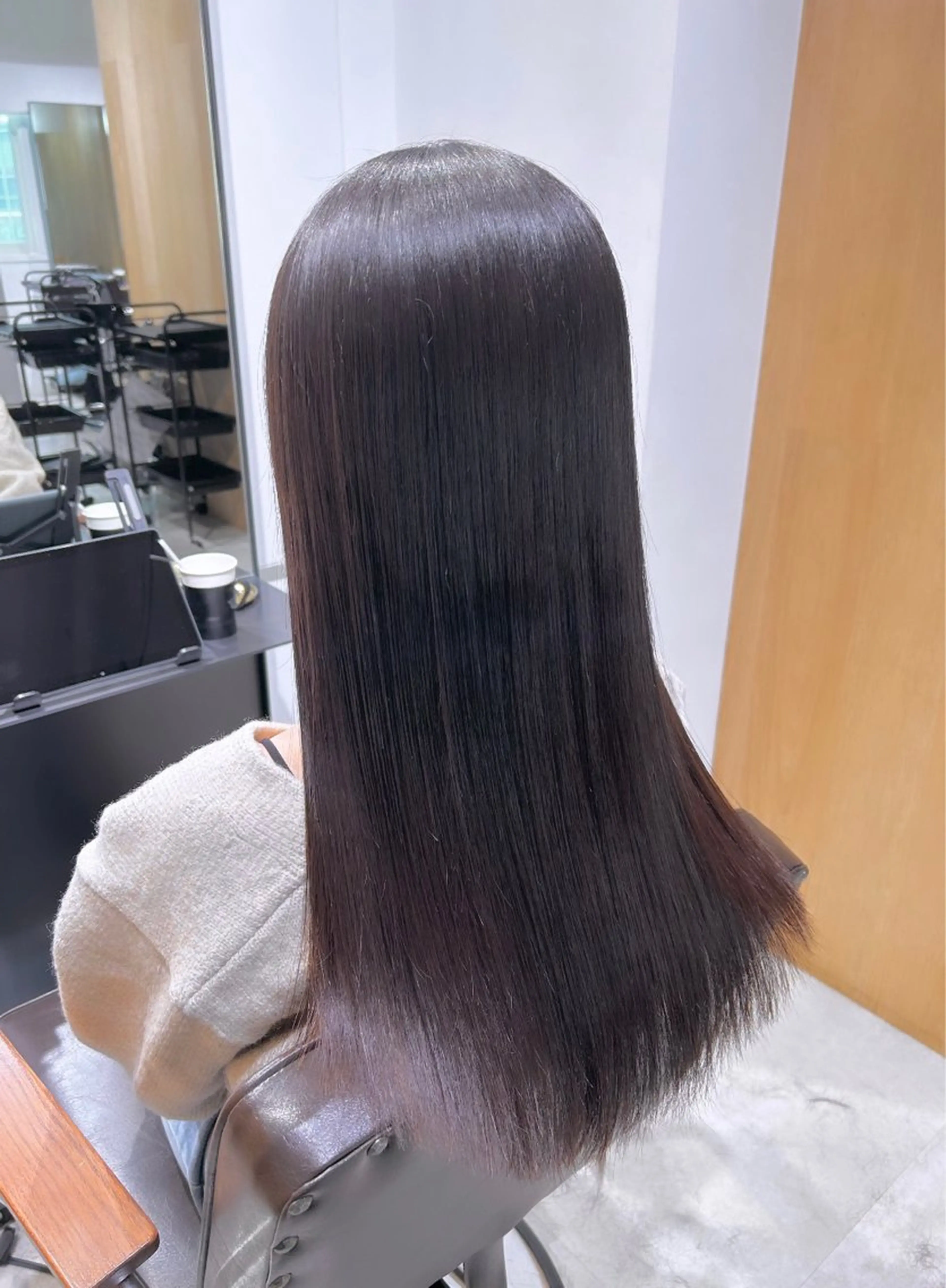ロング カラー 縮毛矯正 カット ヘアカラー 縮毛矯正 🩵縮毛矯正  髪質 改善 ツヤ髪🩵のヘアスタイル