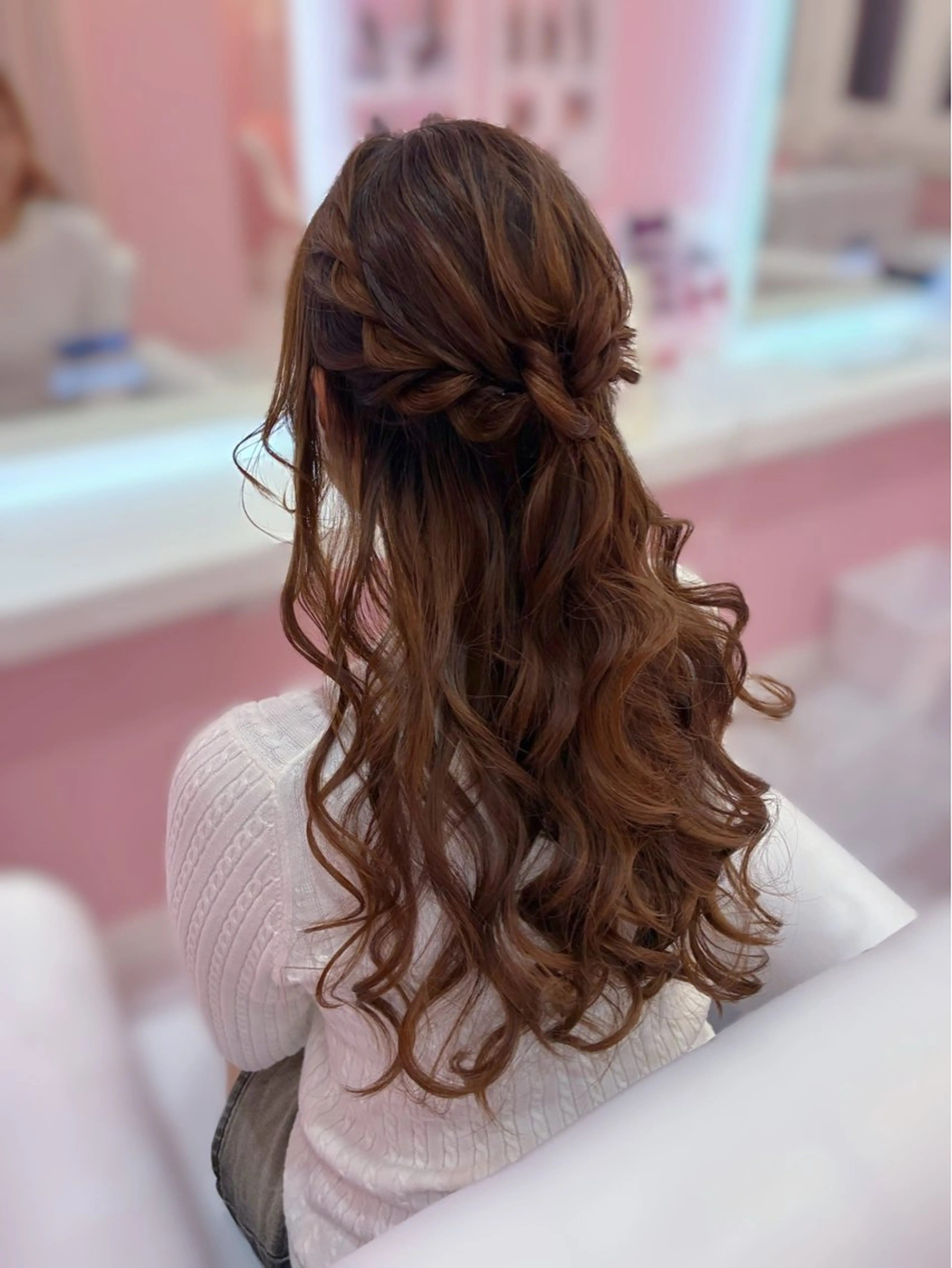 ロング ヘアアレンジ ハーフアップ ヘアセット Set Salon Mémoire by miuprierre所属・推し活🪄🩷 川上 佳奈のヘアスタイル