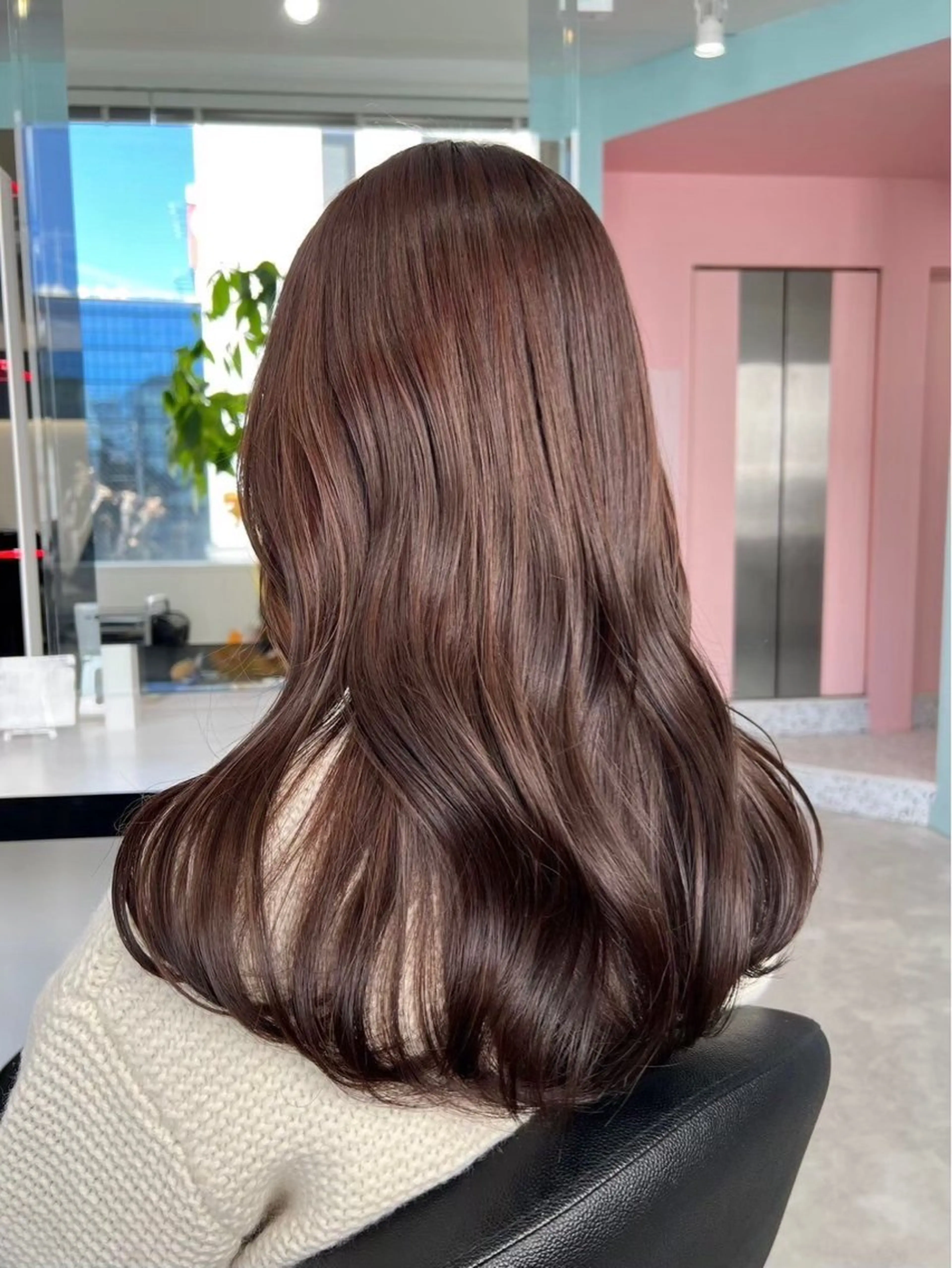 ロング カラー ヘアカラー トリートメント ナチュラルベージュ 🧸yuuna🧋のヘアスタイル