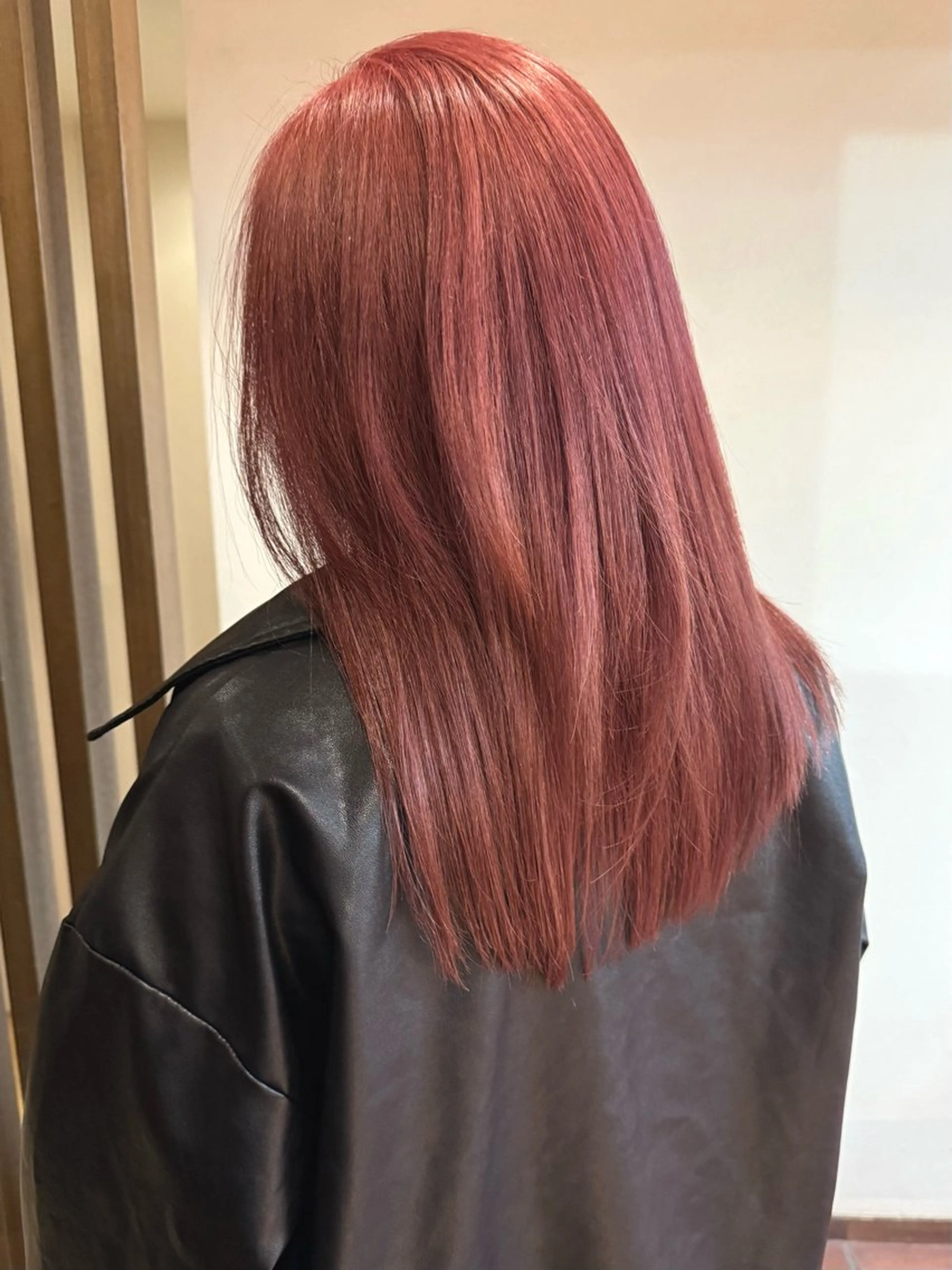 ロング カラー レッドカラー カット ヘアカラー トリートメント 髪質改善カラー ケアブリーチ/タムのヘアスタイル