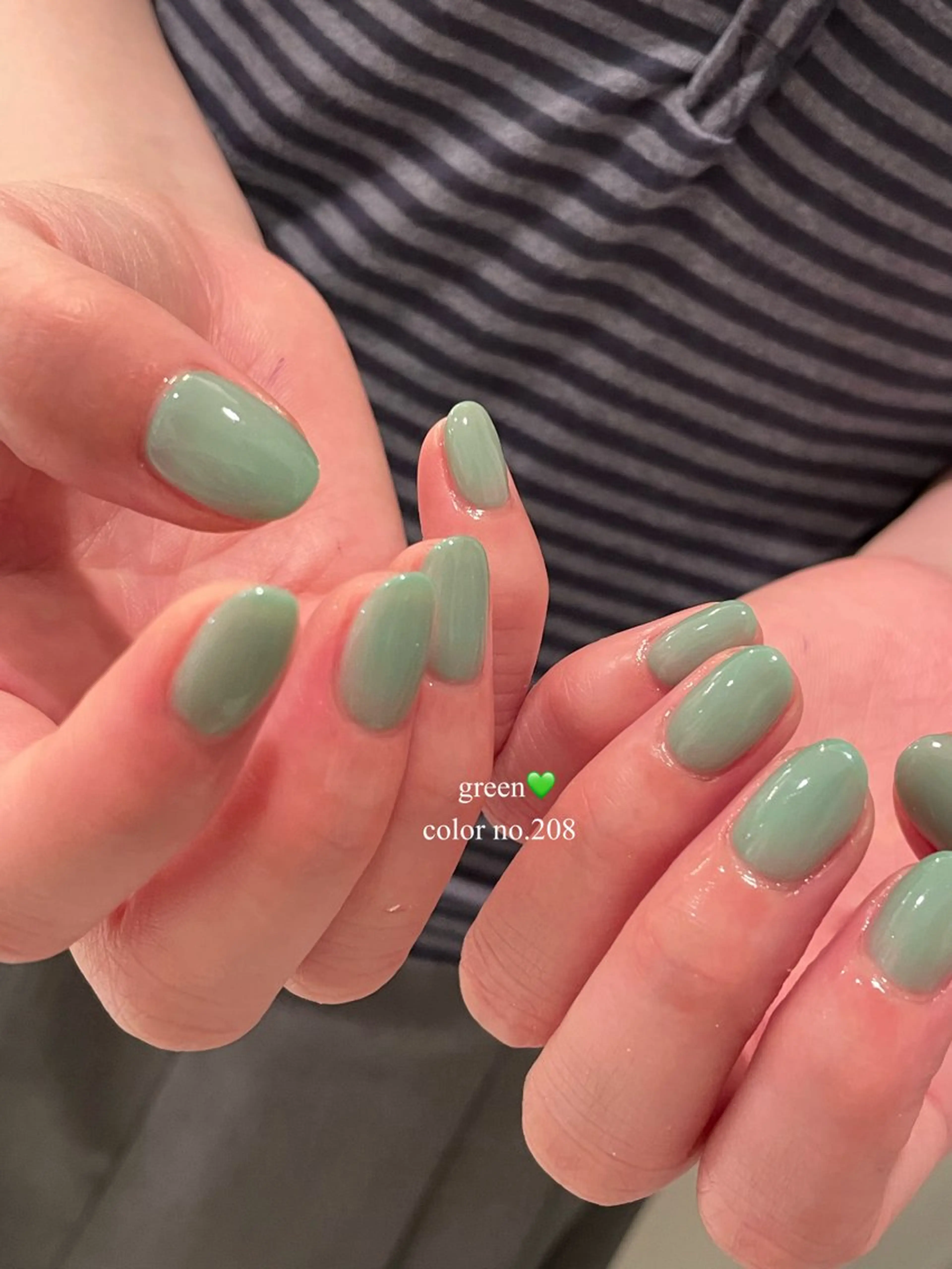 ネイル ハンドネイル petit所属・Saaya🫧 _petitのネイルデザイン