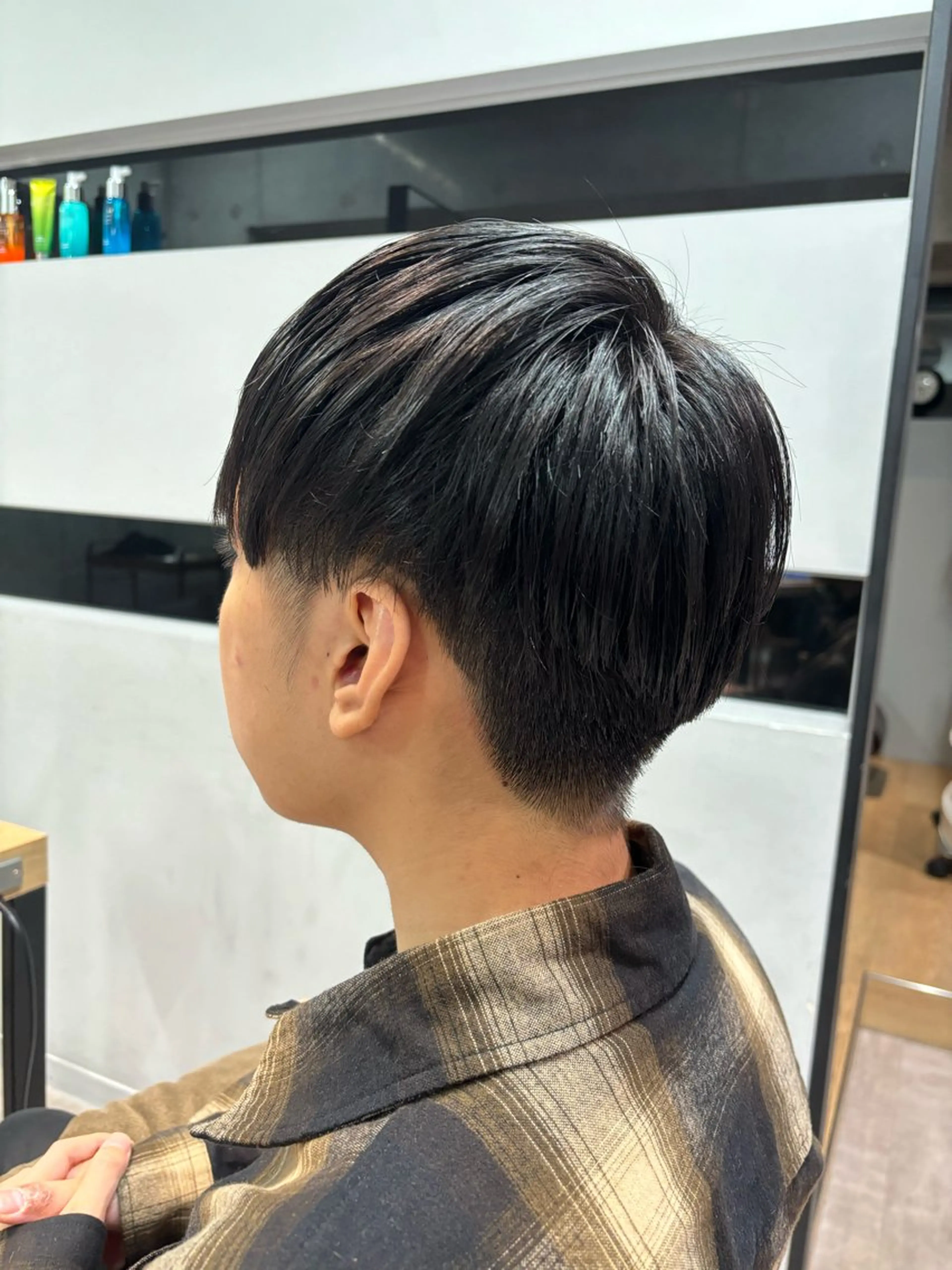メンズ カット 🎀縮毛矯正.暗髪 .艶髪🩶ちひろのヘアスタイル