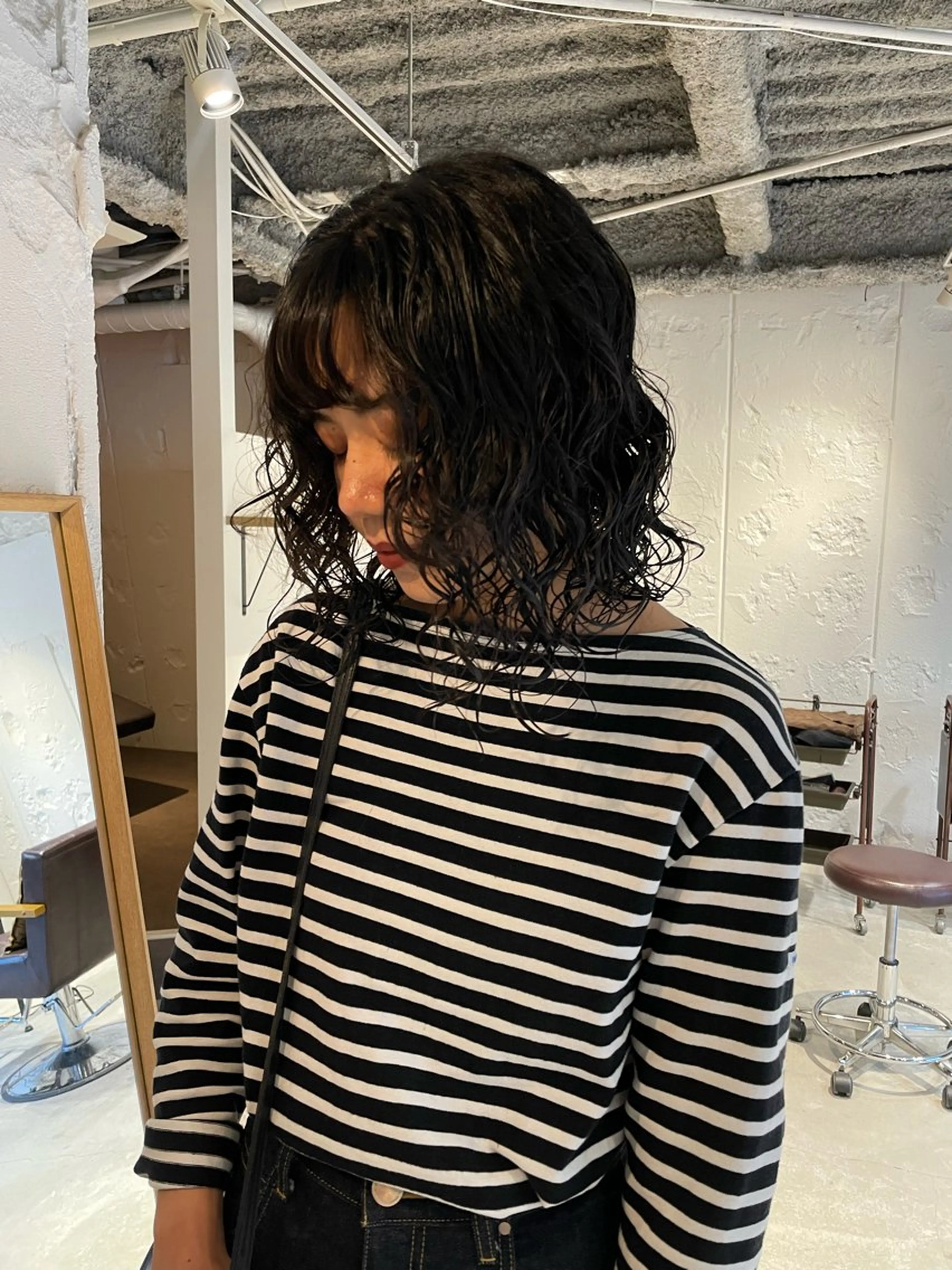 ミディアム パーマ ミディアムパーマ ニュアンスパーマ カット パーマ トリートメント レイヤーカット× パーマ|hinakoのヘアスタイル