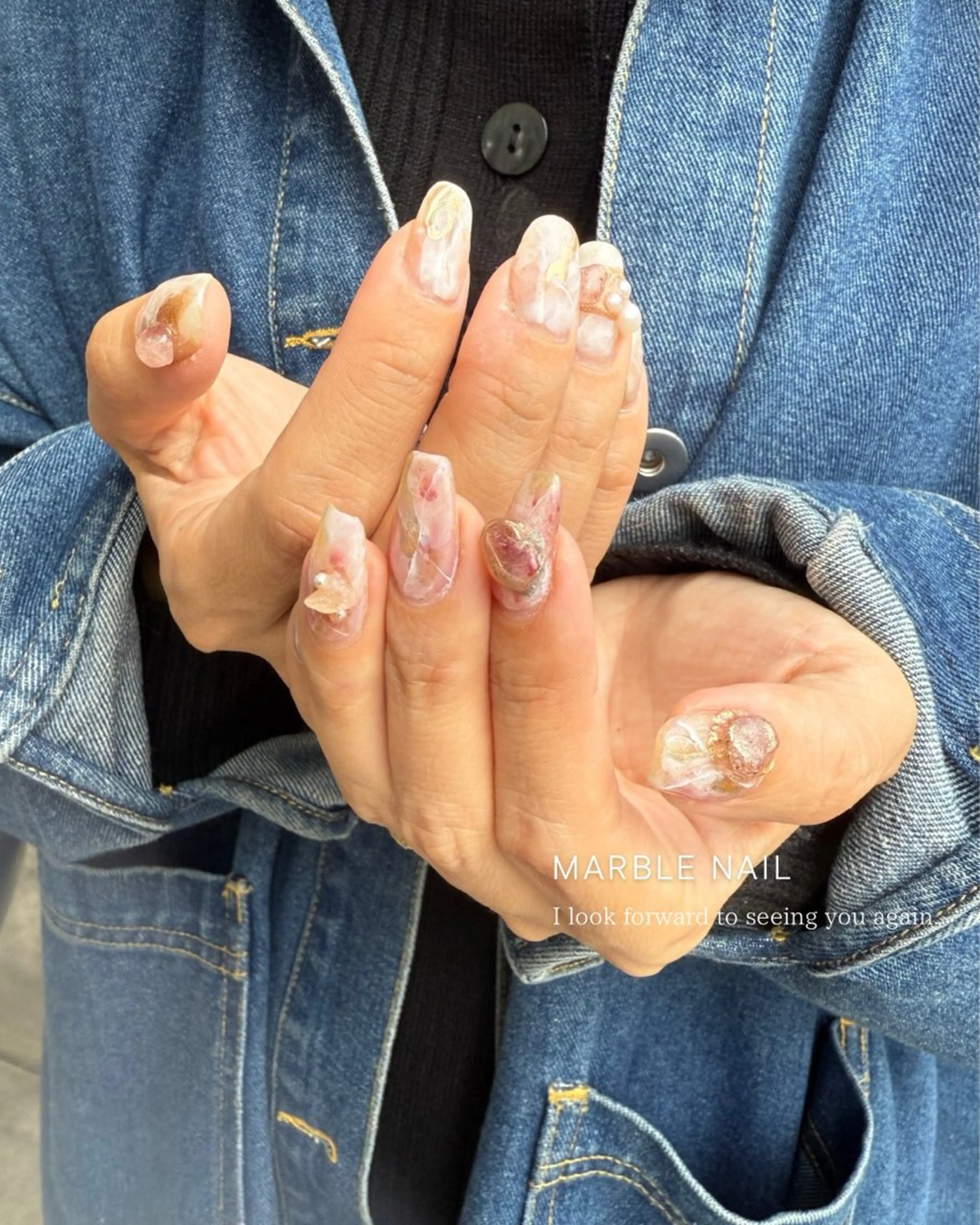 ネイル ジェルネイル マグネットネイル 大理石ネイル(マーブル) ニュアンスネイル パラジェル ハンドネイル Seemly 千田町店所属・フラワーパラジェル 🌸シームリーエミのネイルデザイン