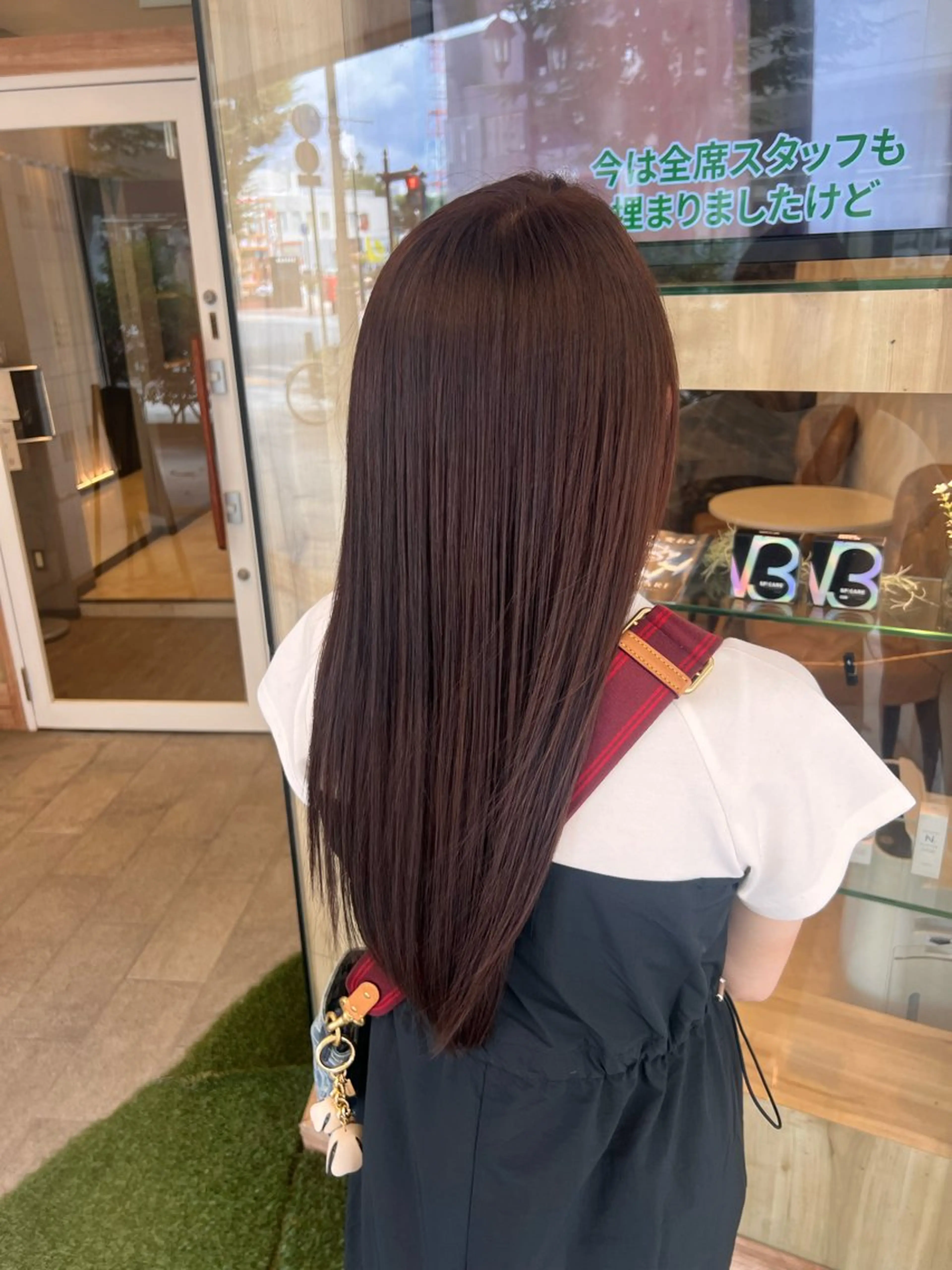 ロング カラー 酸性ストレート kamiken.ajito所属・赤間 正人のヘアスタイル