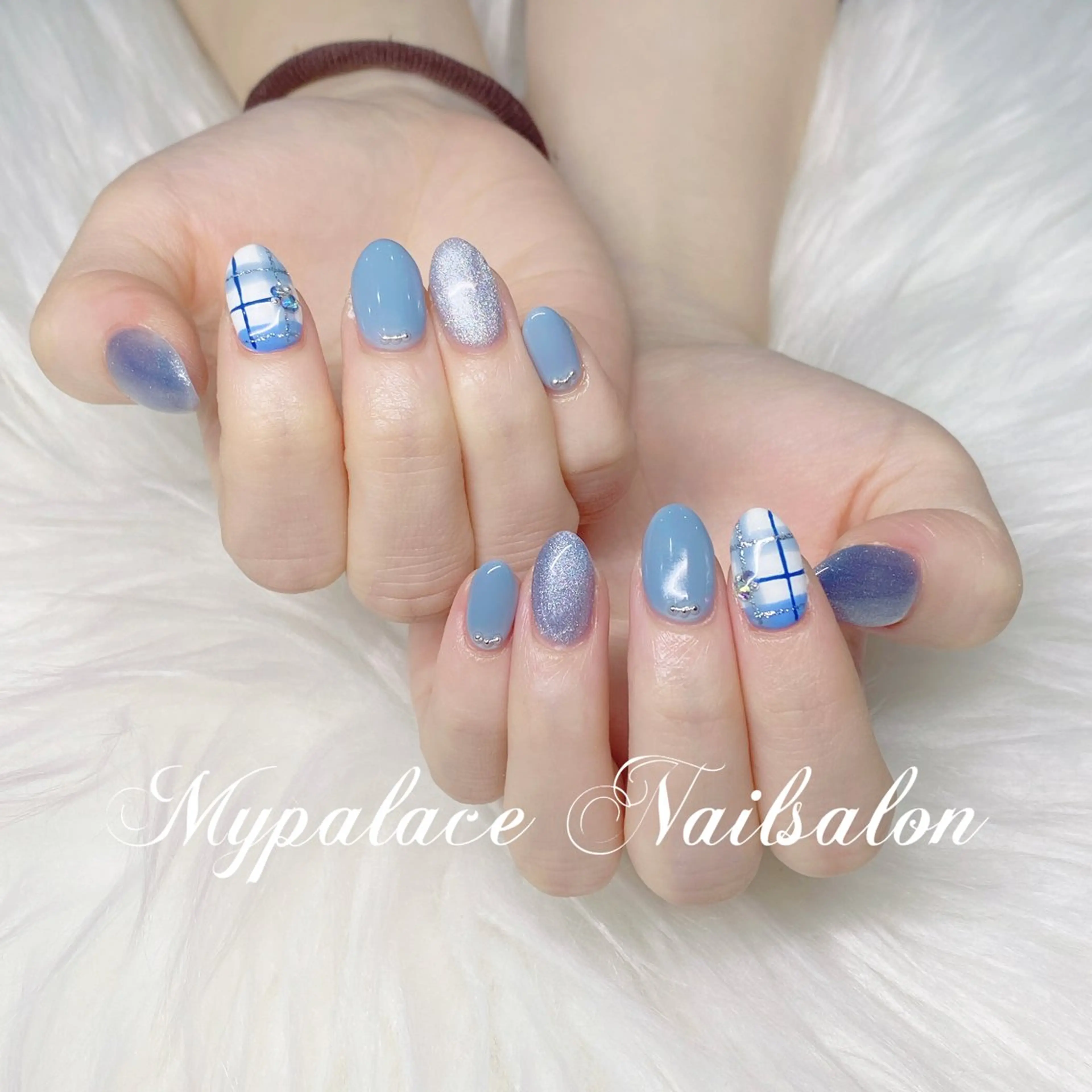 ネイル 水色 マグネットネイル ストーンネイル ツイードネイル ハンドネイル Yuis Nailスカルプ専門のネイルデザイン