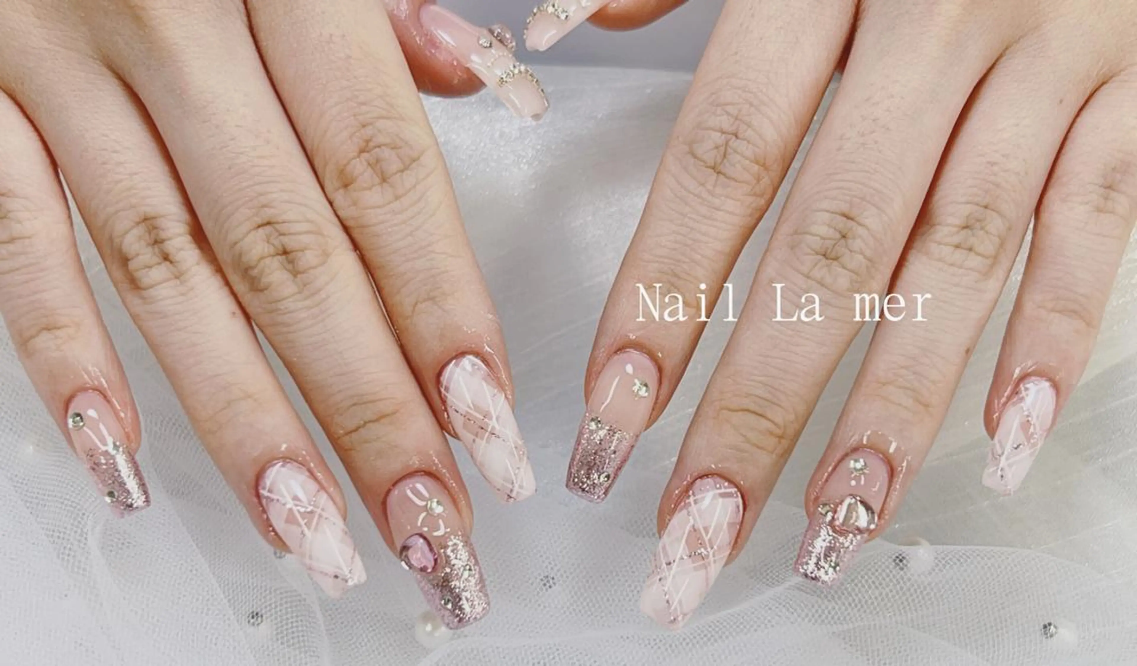 ネイル ハンドネイル ハンドケア Feliz nailのネイルデザイン