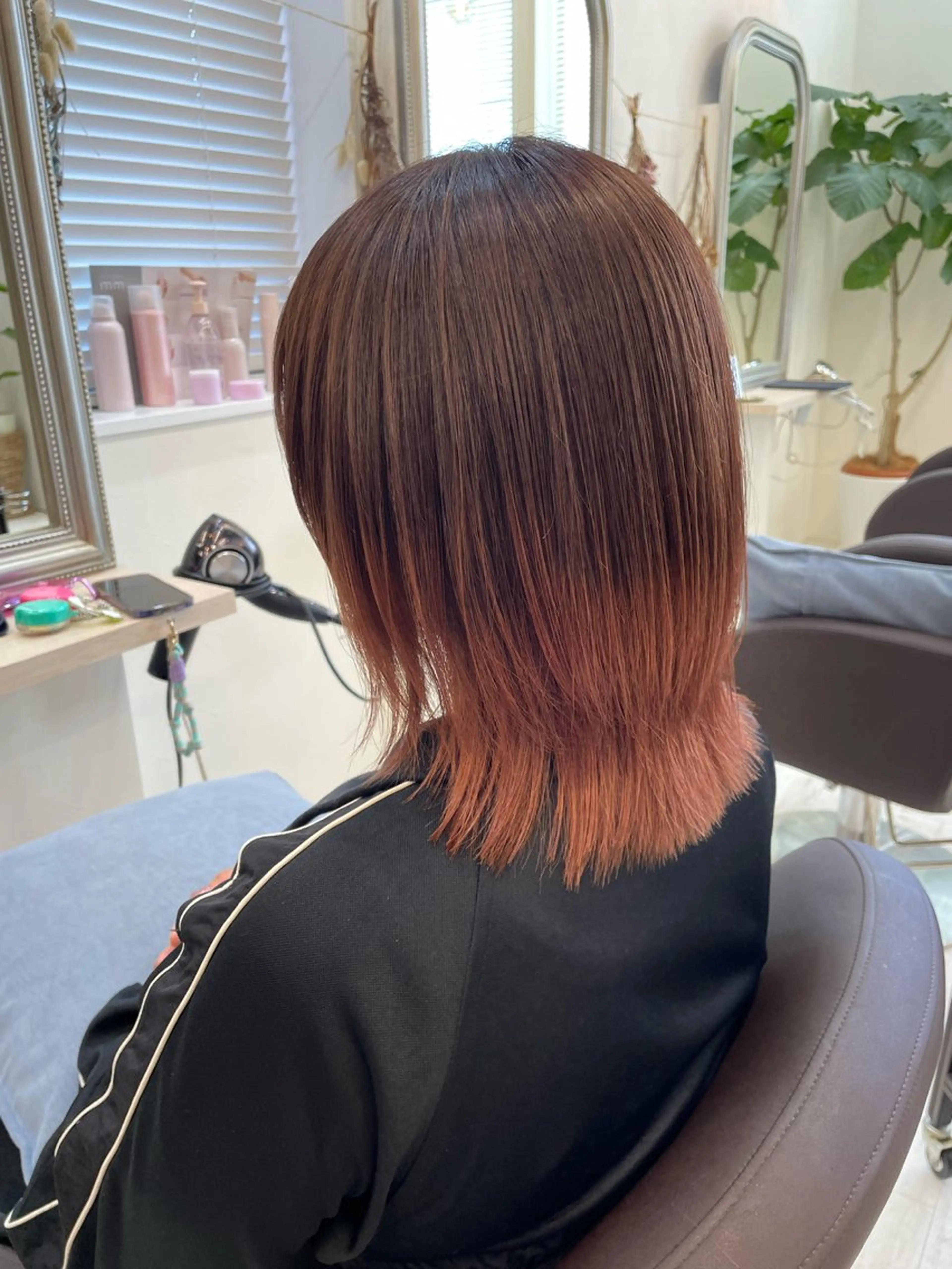 ミディアム カラー カット ヘアカラー トリートメント 💫髪質改善矯正 MIHO💫のヘアスタイル