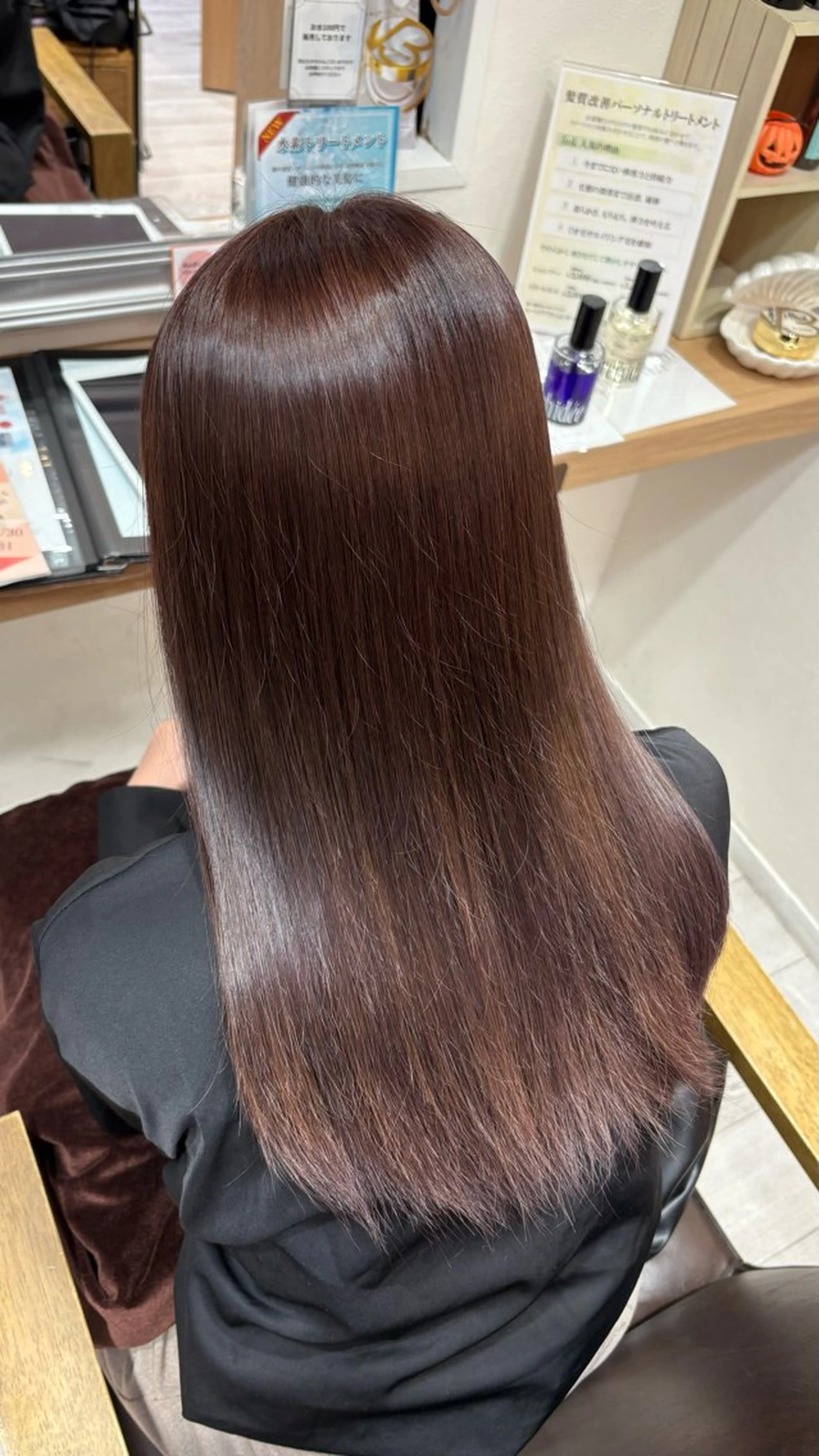 🏷️ 10月22、23日 残り2名様 限定❗️￤ ブリーチなしダブルカラー🌷＋髪質改善プラチナトリートメント✨の写真