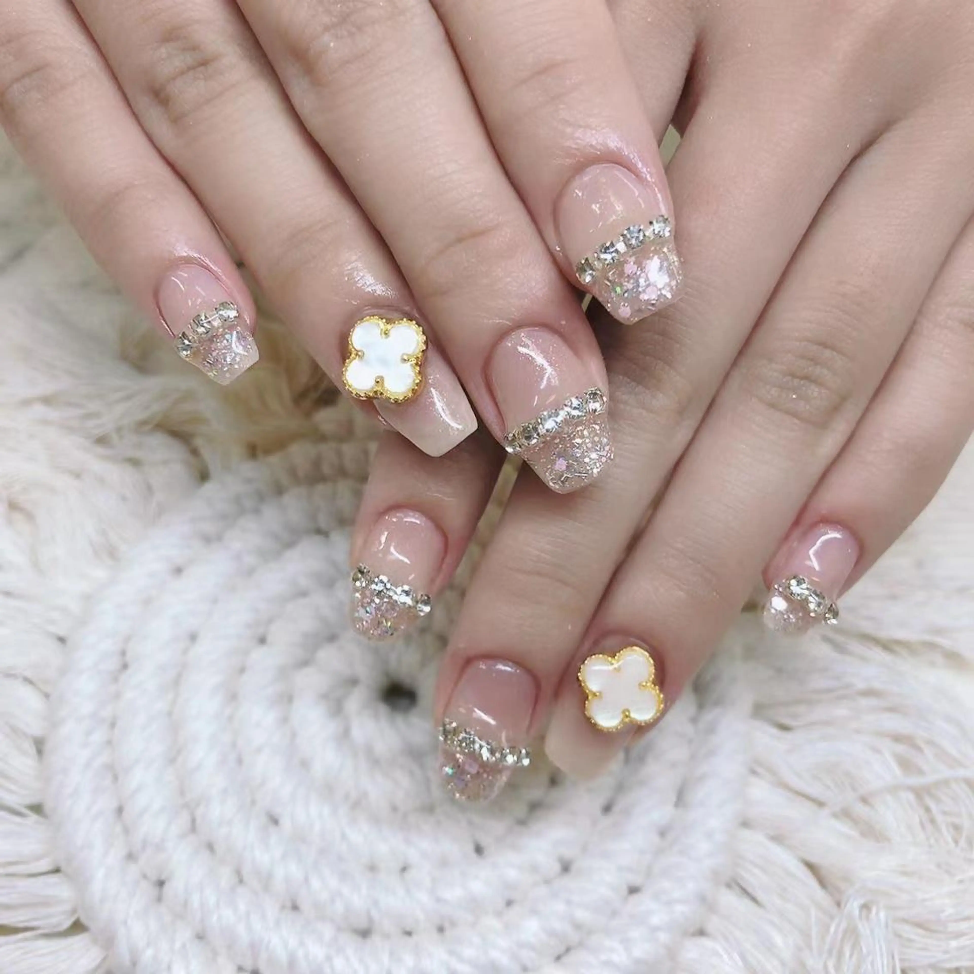 ネイル 🦋 MiKi 🦋 ネイルサロンのネイルデザイン