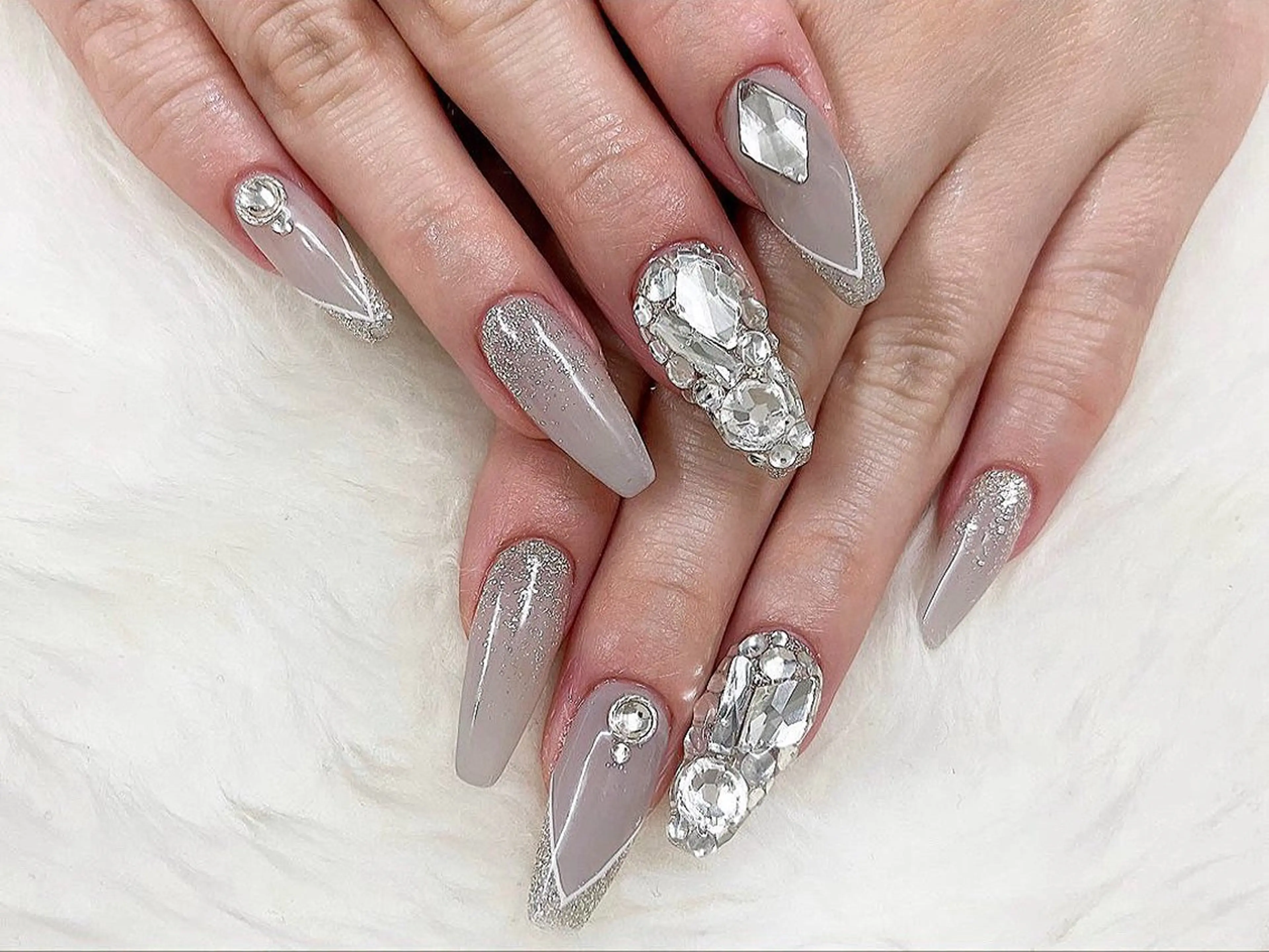 ネイル アートネイル ハンドネイル Ajnail所属・ネイリスト Misaのネイルデザイン