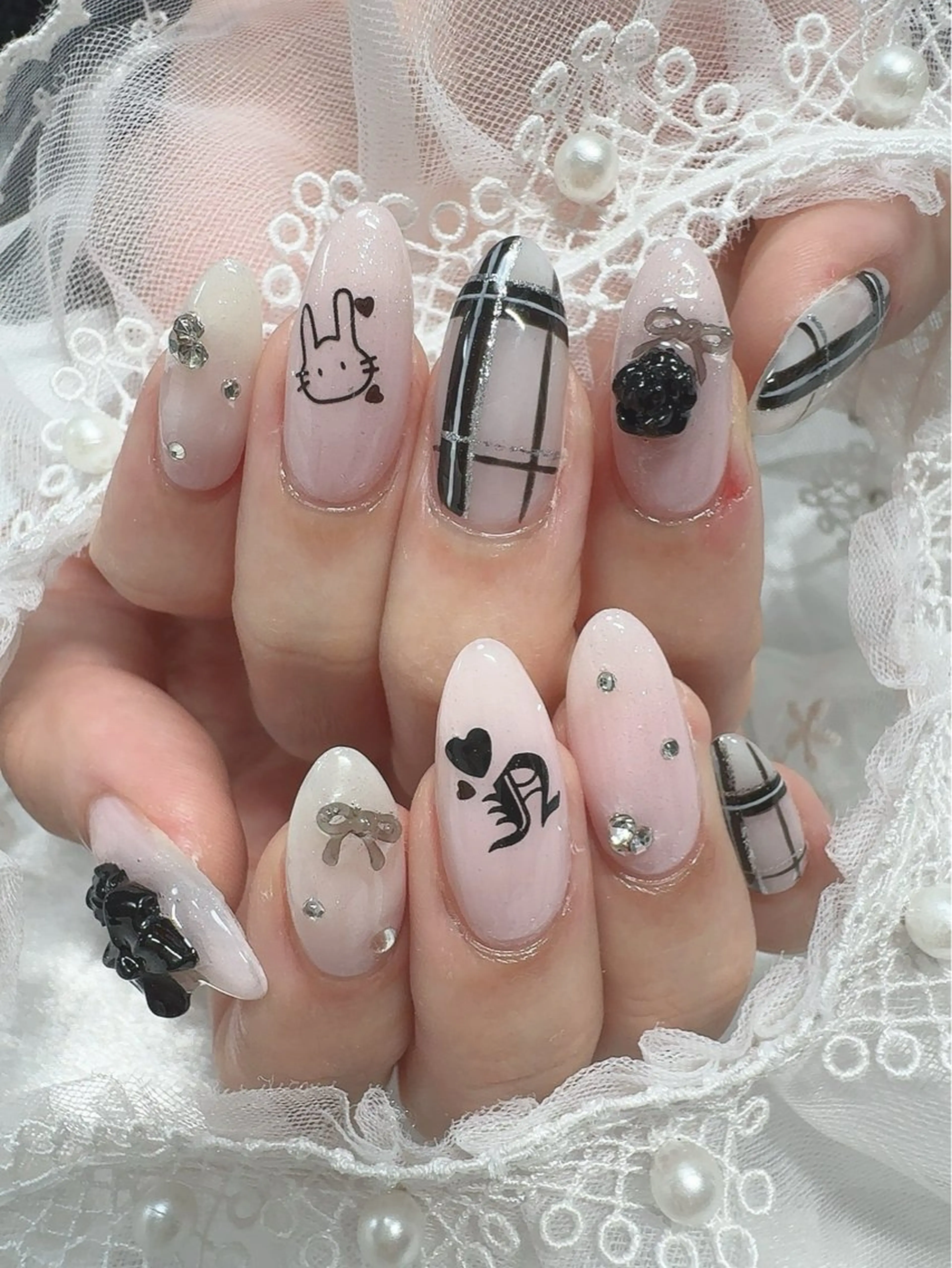 ネイル ハンドネイル フットネイル Best Nail NANA🤍のネイルデザイン