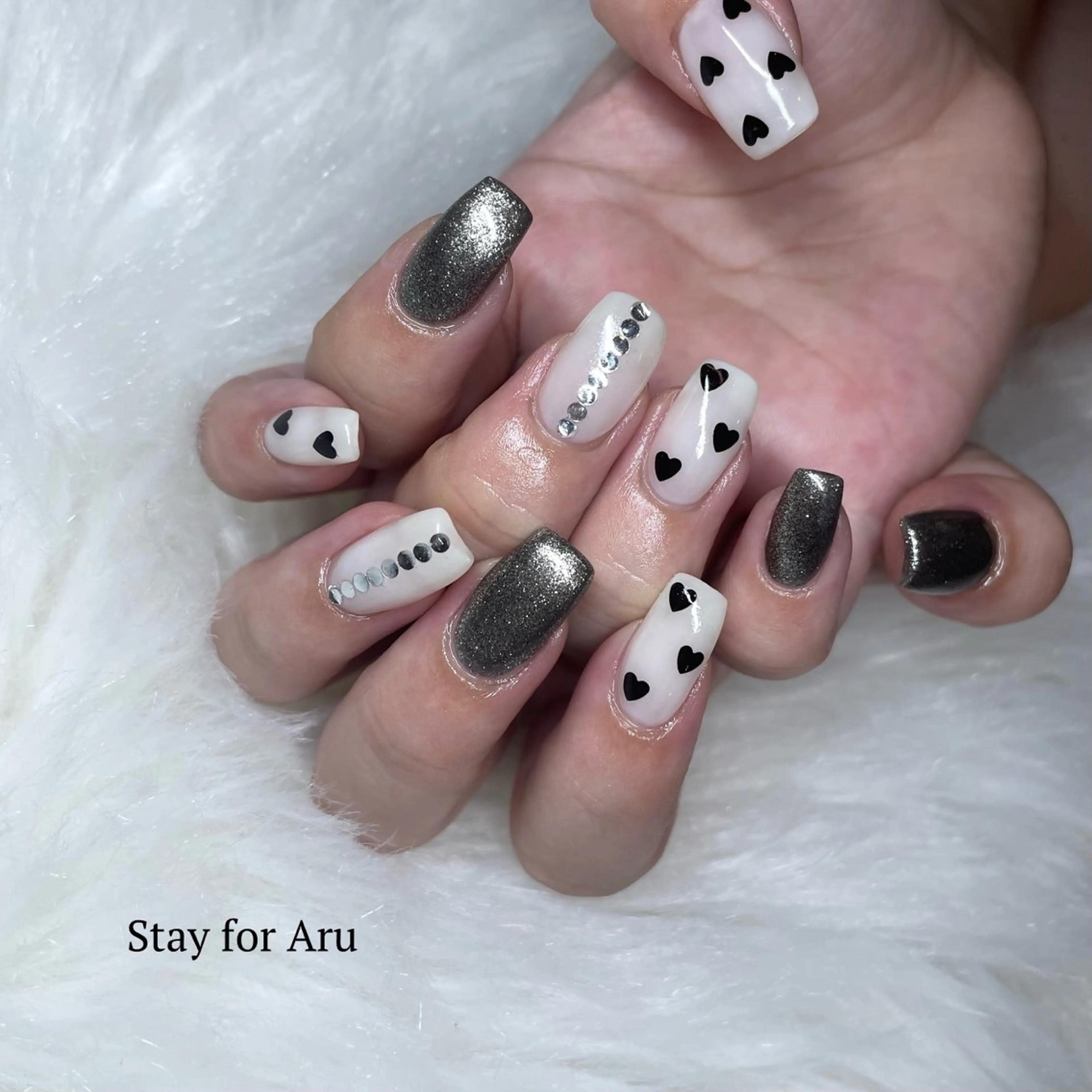 ネイル ラメ(グリッター) シンプルネイル ハンドネイル Stay for Aruのネイルデザイン