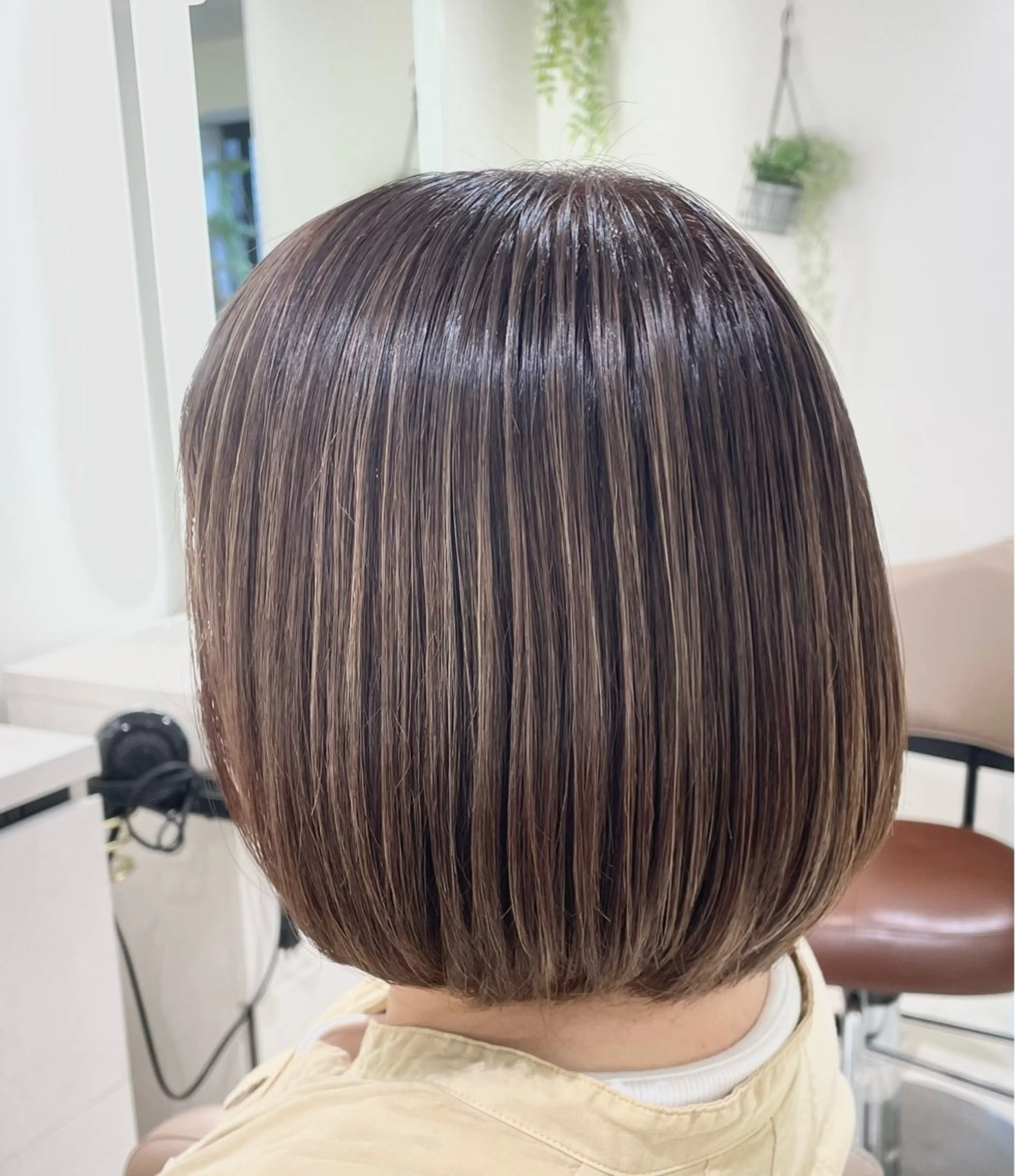 ショート カラー ハイライトカラー ハイライト ヘアカラー トリートメント 清藤 綾のヘアスタイル
