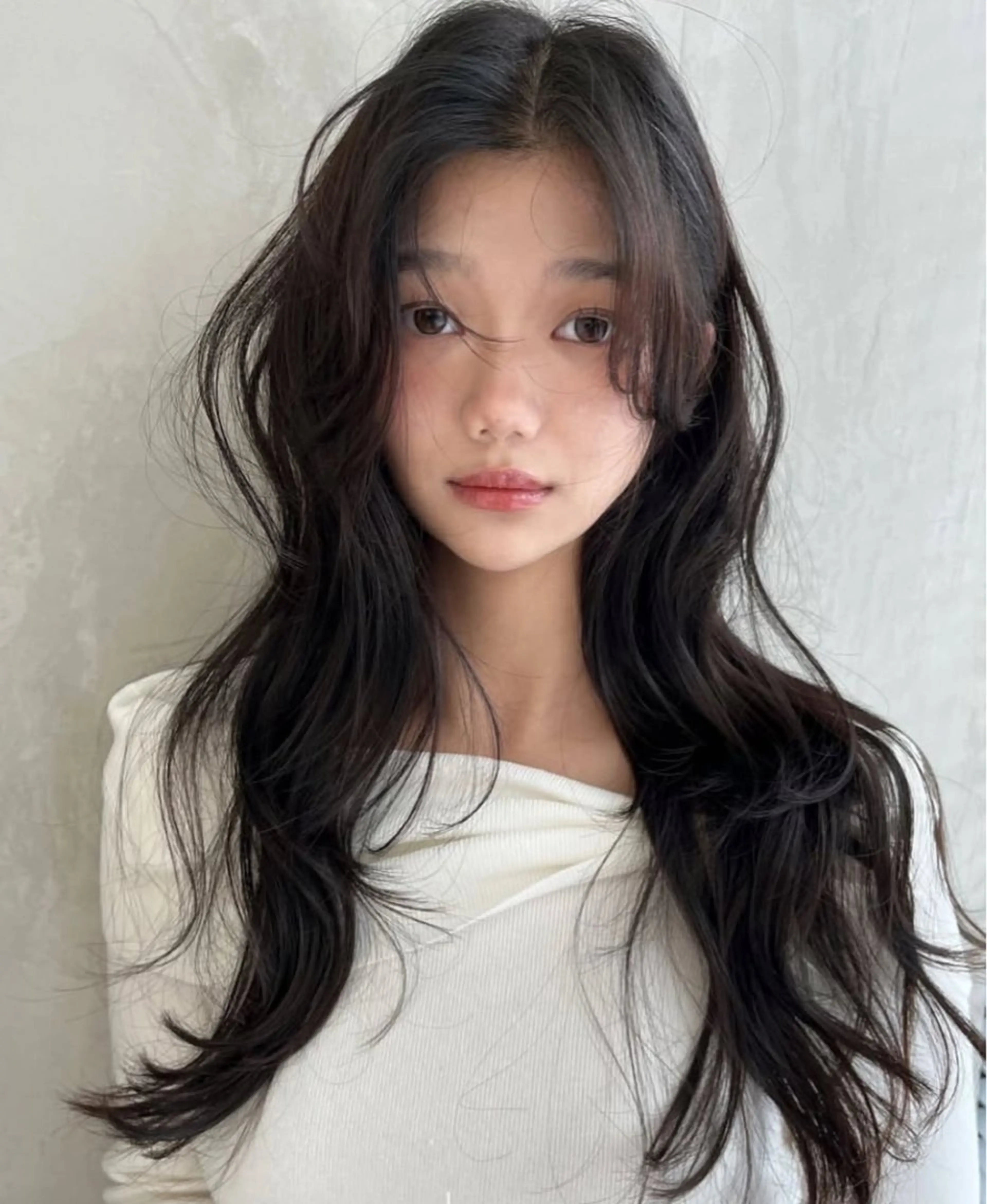 ロング カット ヘアカラー salowin 原宿 aroa所属・韓国／ハッシュカット ／透明感カラー／金野のヘアスタイル