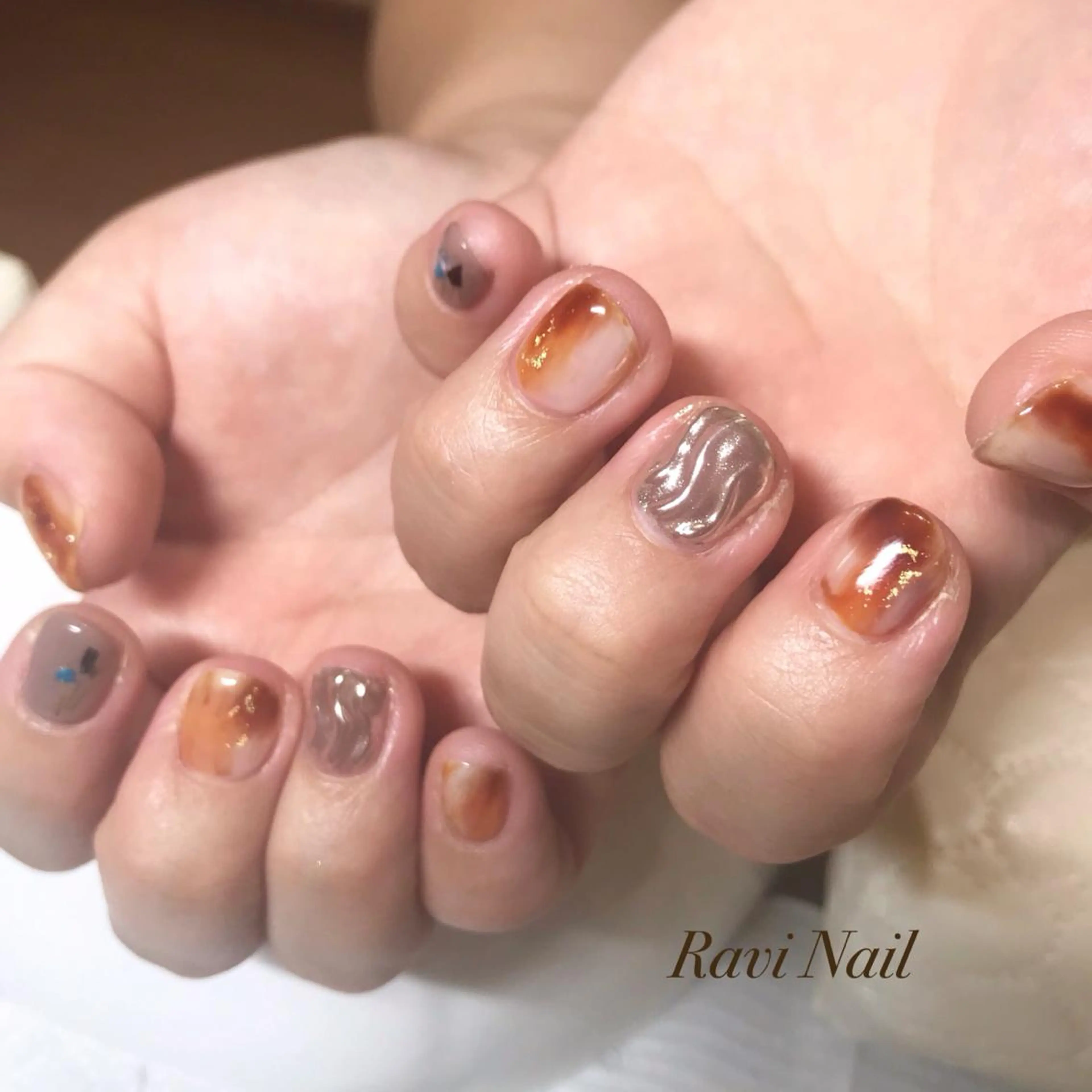 ネイル ハンドネイル U. Minakoのネイルデザイン