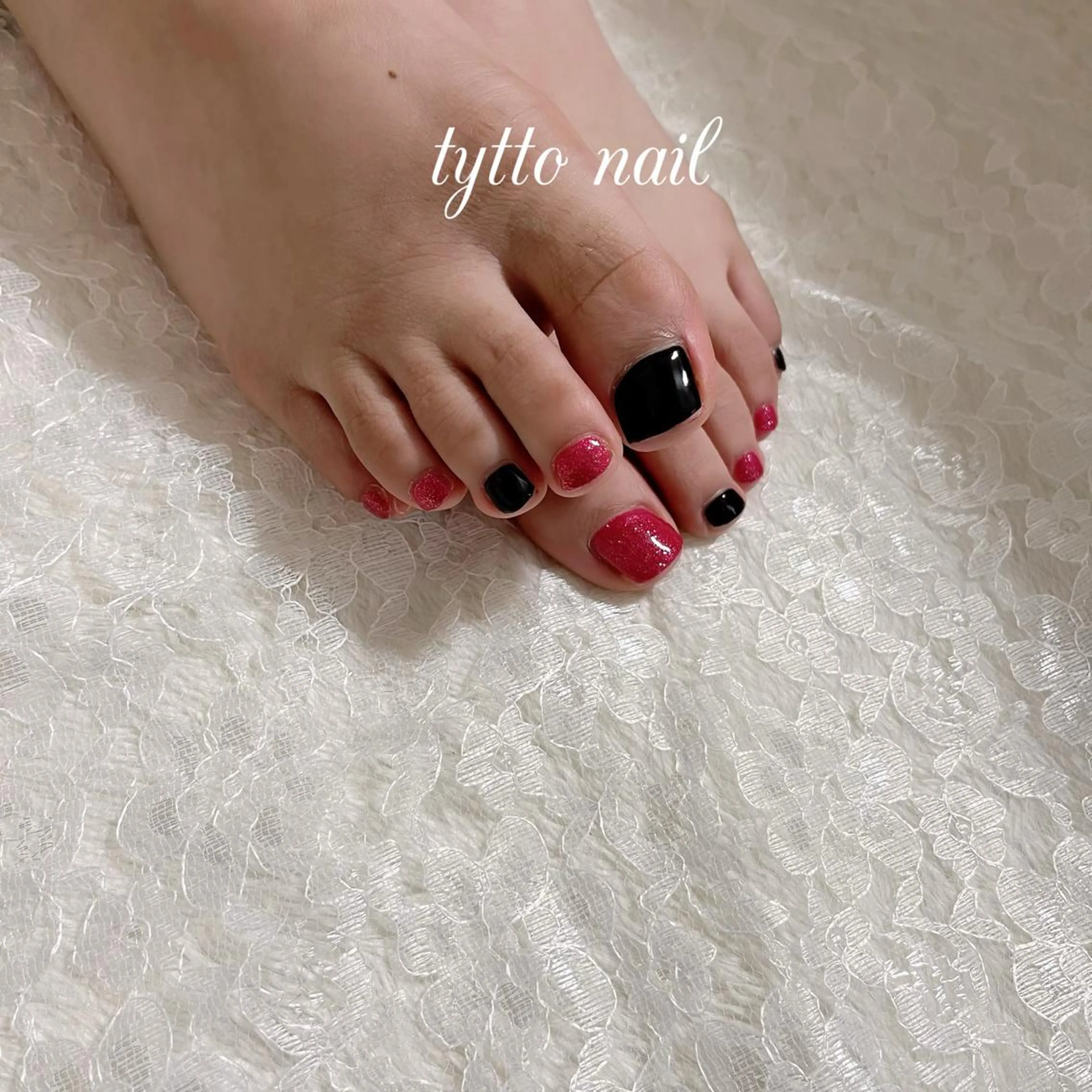 ネイル フットネイル キラキラネイル ラメ(グリッター) オフィスネイル ワンカラーネイル フットネイル tytto nail ❤︎‪‪eri‪‪のネイルデザイン