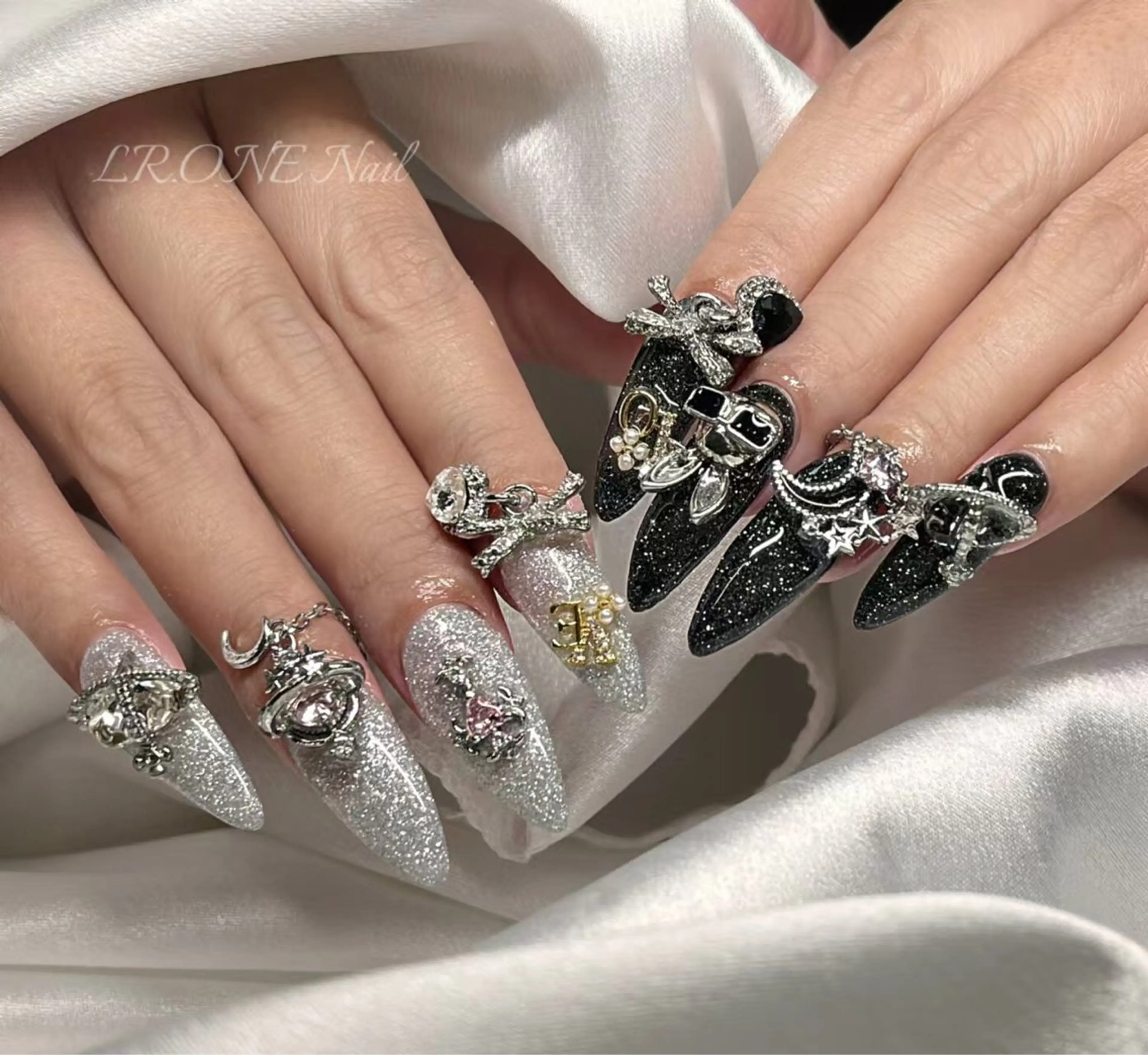 ネイル ハンドネイル LR.ONE ヨウのネイルデザイン