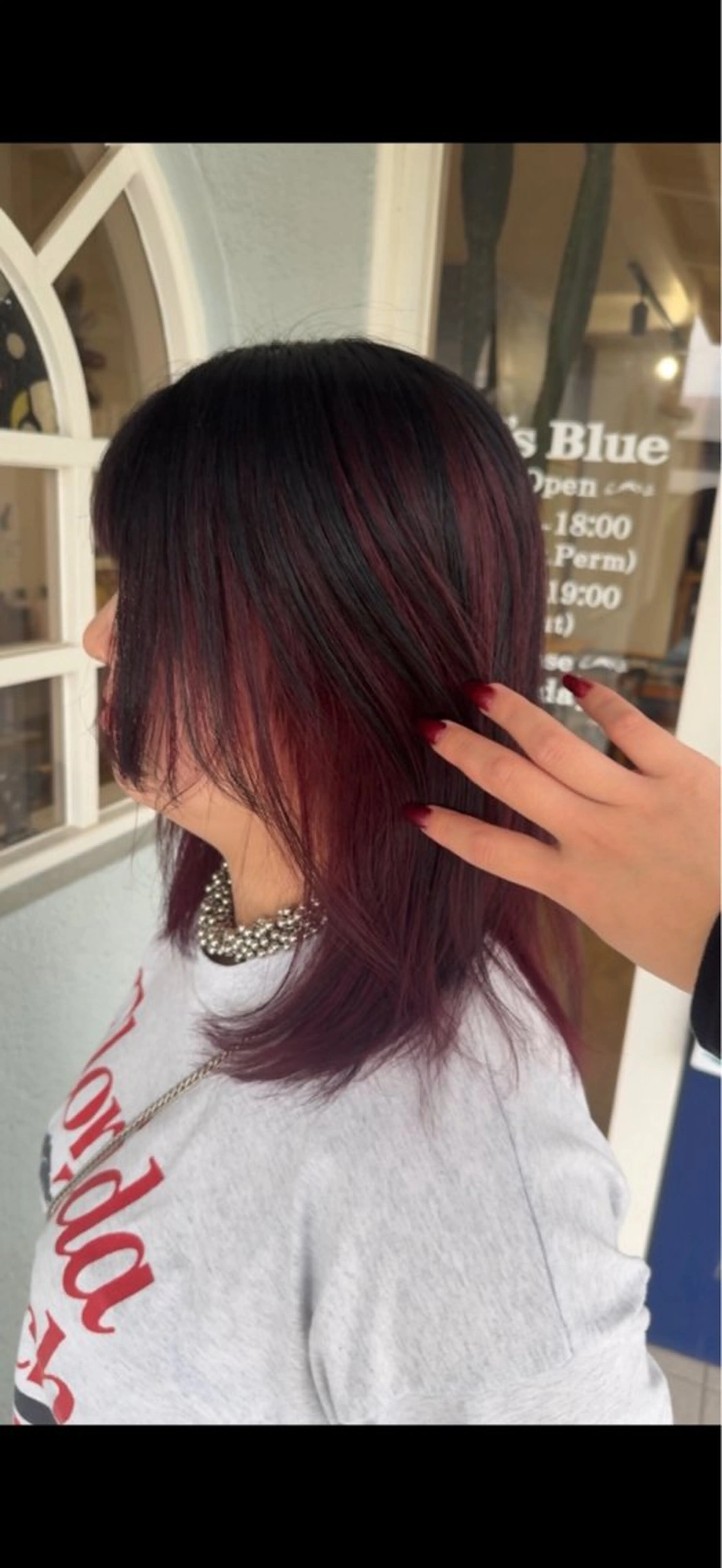 ミディアム カット ヘアカラー 縮毛矯正 トリートメント ヘッドスパ Y'sBlue丸亀店所属・カラー大好き🌈 カットモデル募集中のヘアスタイル