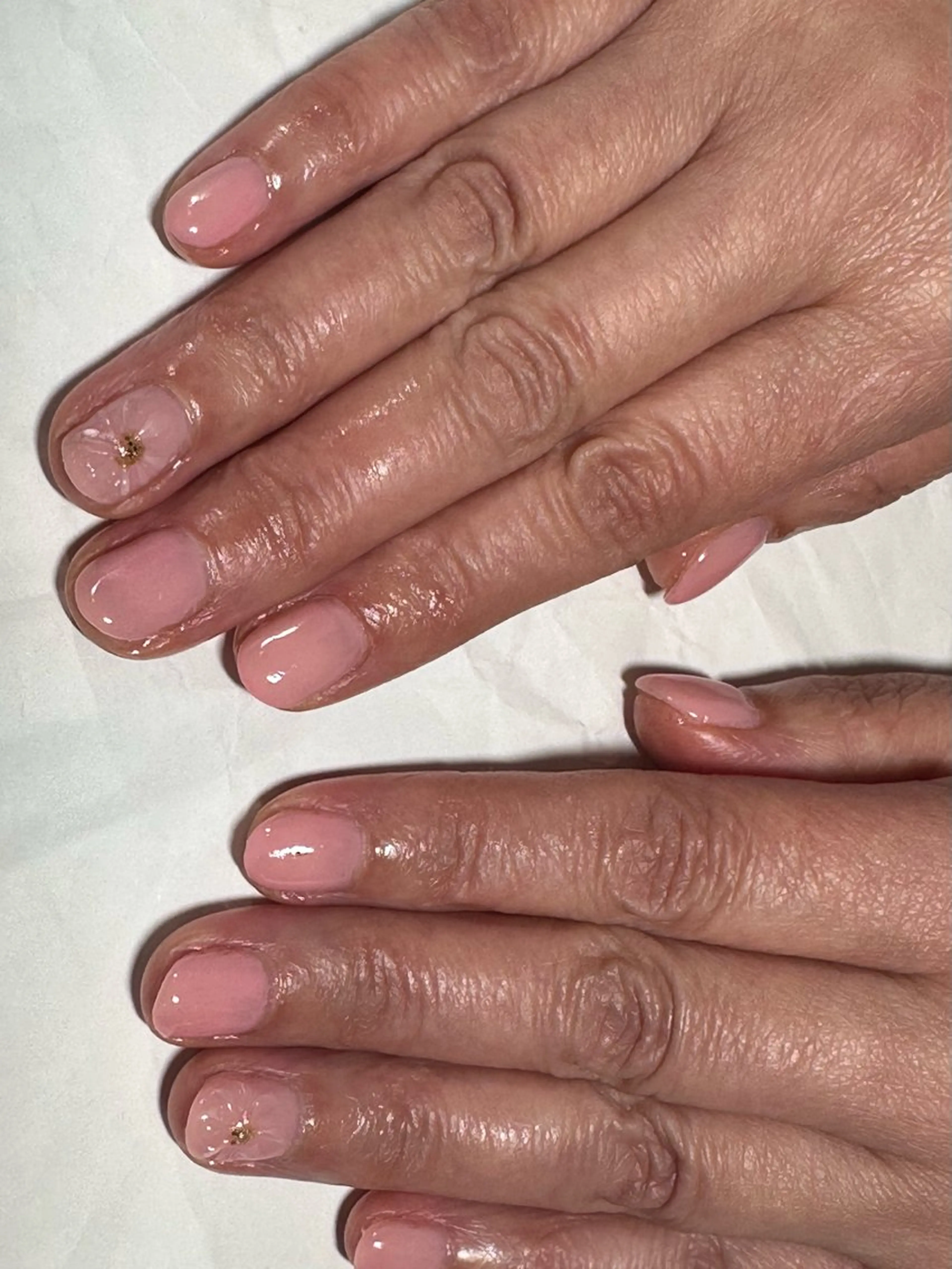 ネイル e.nail所属・🍎吉田 恵里🍎のネイルデザイン