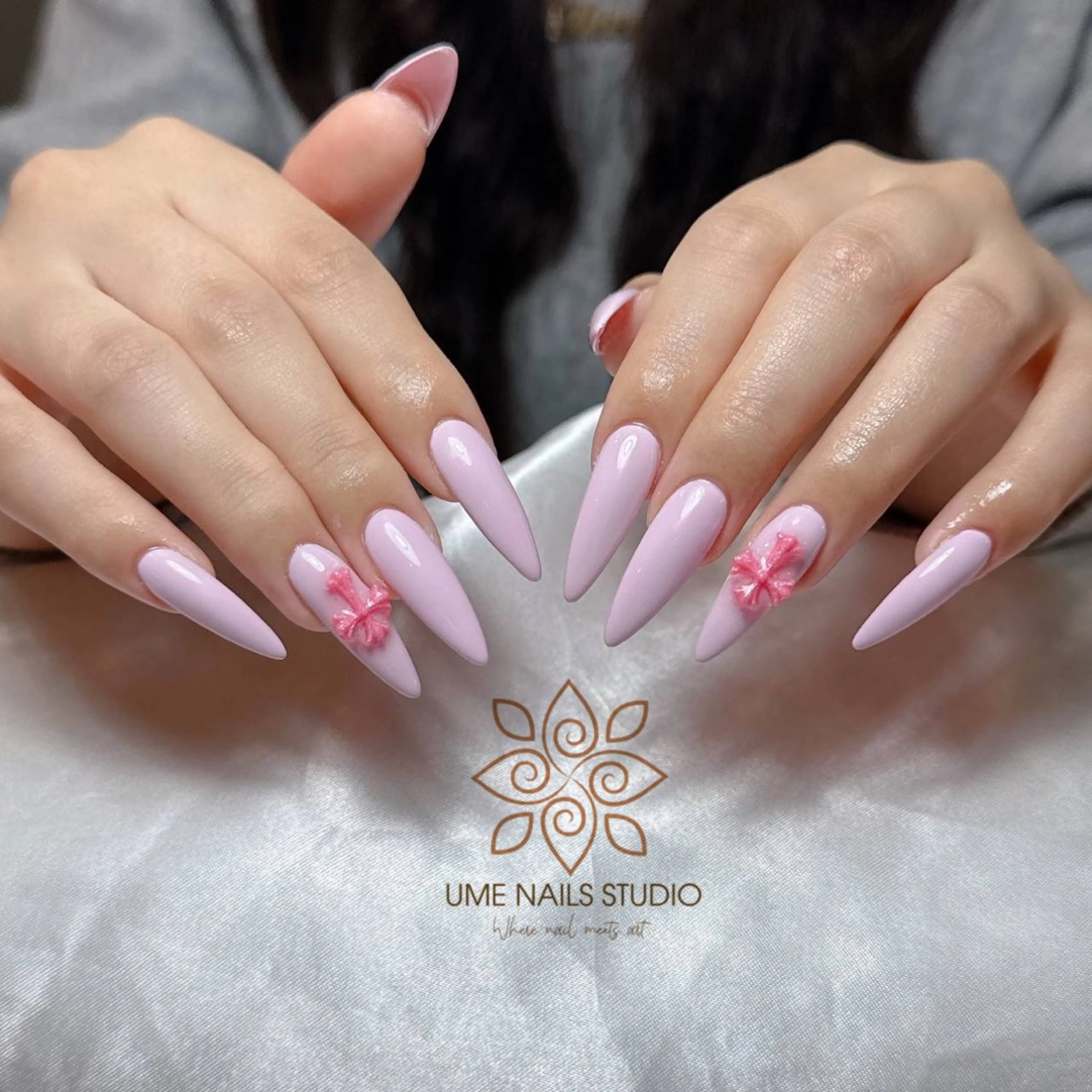 ネイル チークネイル クリアネイル ガーリー キラキラネイル 韓国ネイル ハンドネイル Ume Nail Studioのネイルデザイン