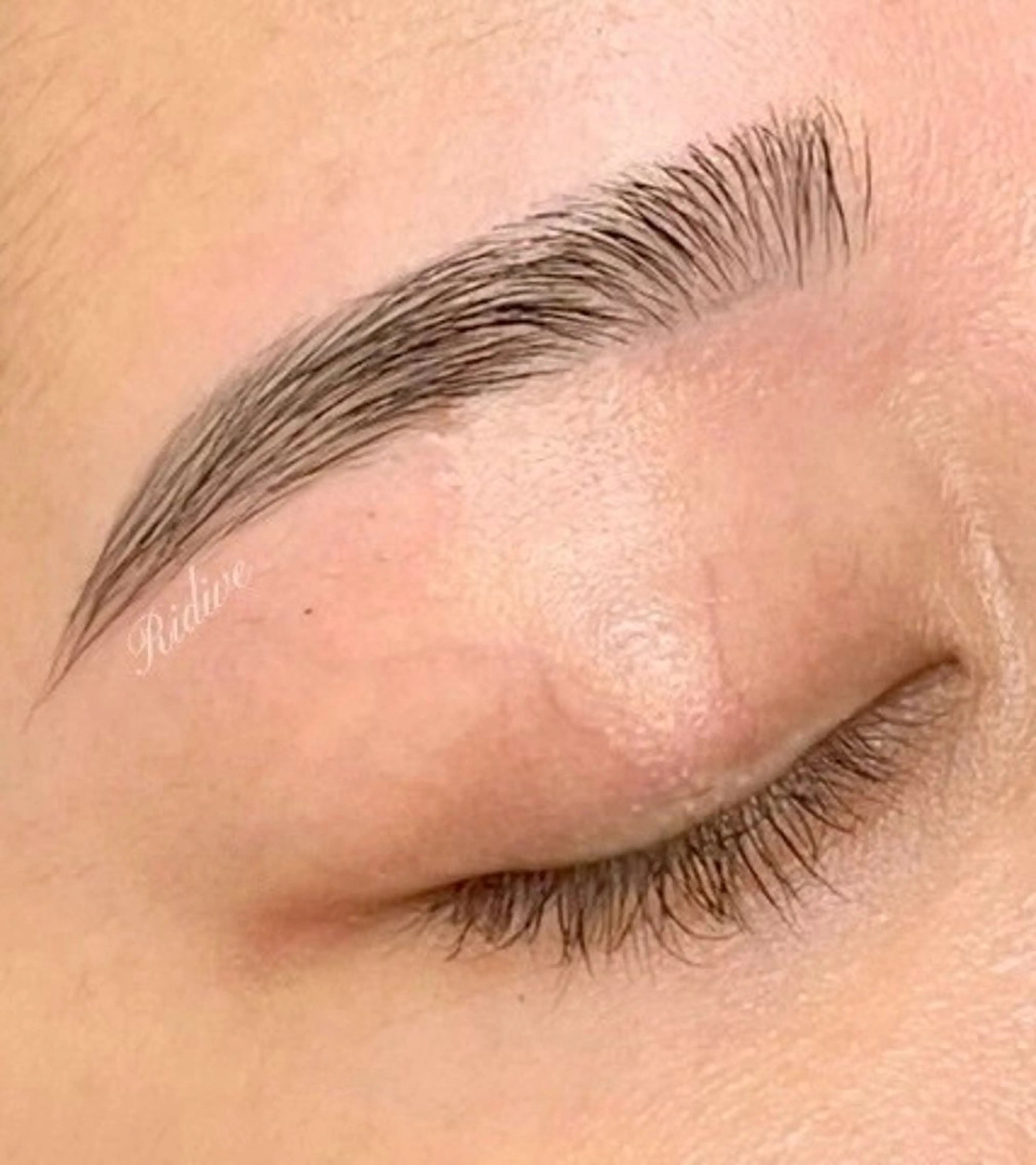 🎀前回から3週間以内🎀眉毛アイブロウWAX＋間引き＋メイクレクチャーの写真