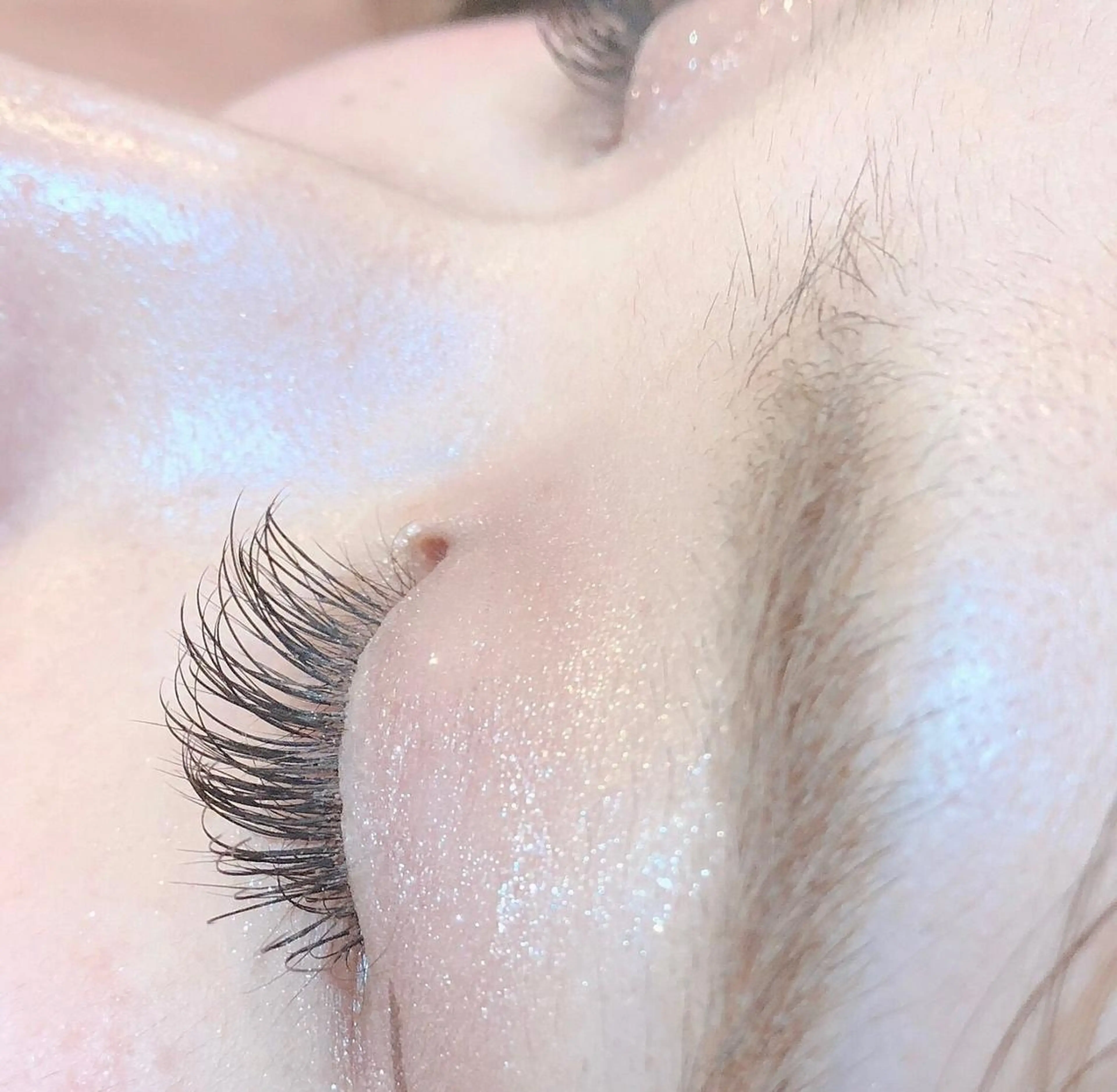 マツエク・マツパ 艶髪育成サロン 京橋 shinのヘアスタイル