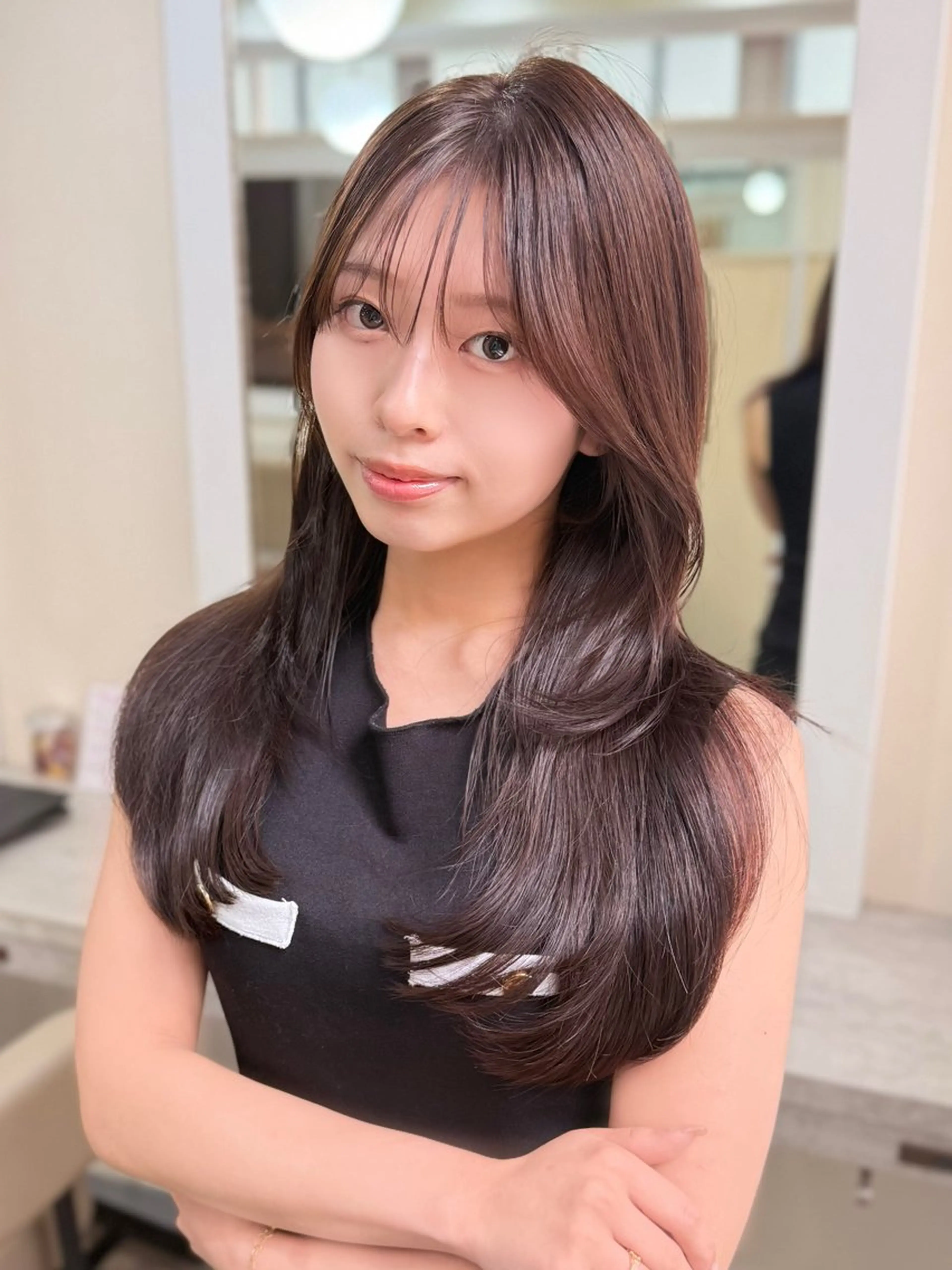 ロング カラー パーマ 韓国風ヘア レイヤーカット ロング オルチャンヘア デジタルパーマ カット ヘアカラー トリートメント コテ巻き風パーマ/ 透明感/荻原凜太郎のヘアスタイル
