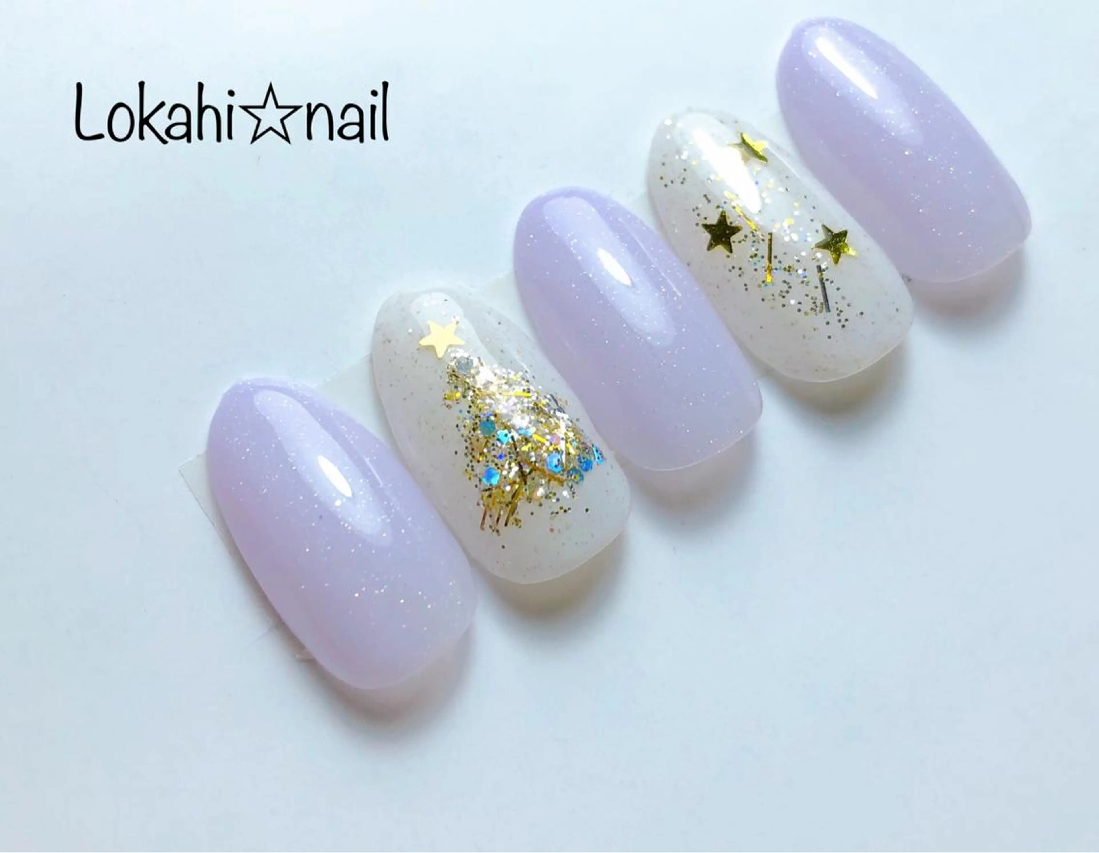 ネイル 赤色 冬ネイル クリスマス Bella  totalbeauty所属・Bella 齋藤理奈のネイルデザイン